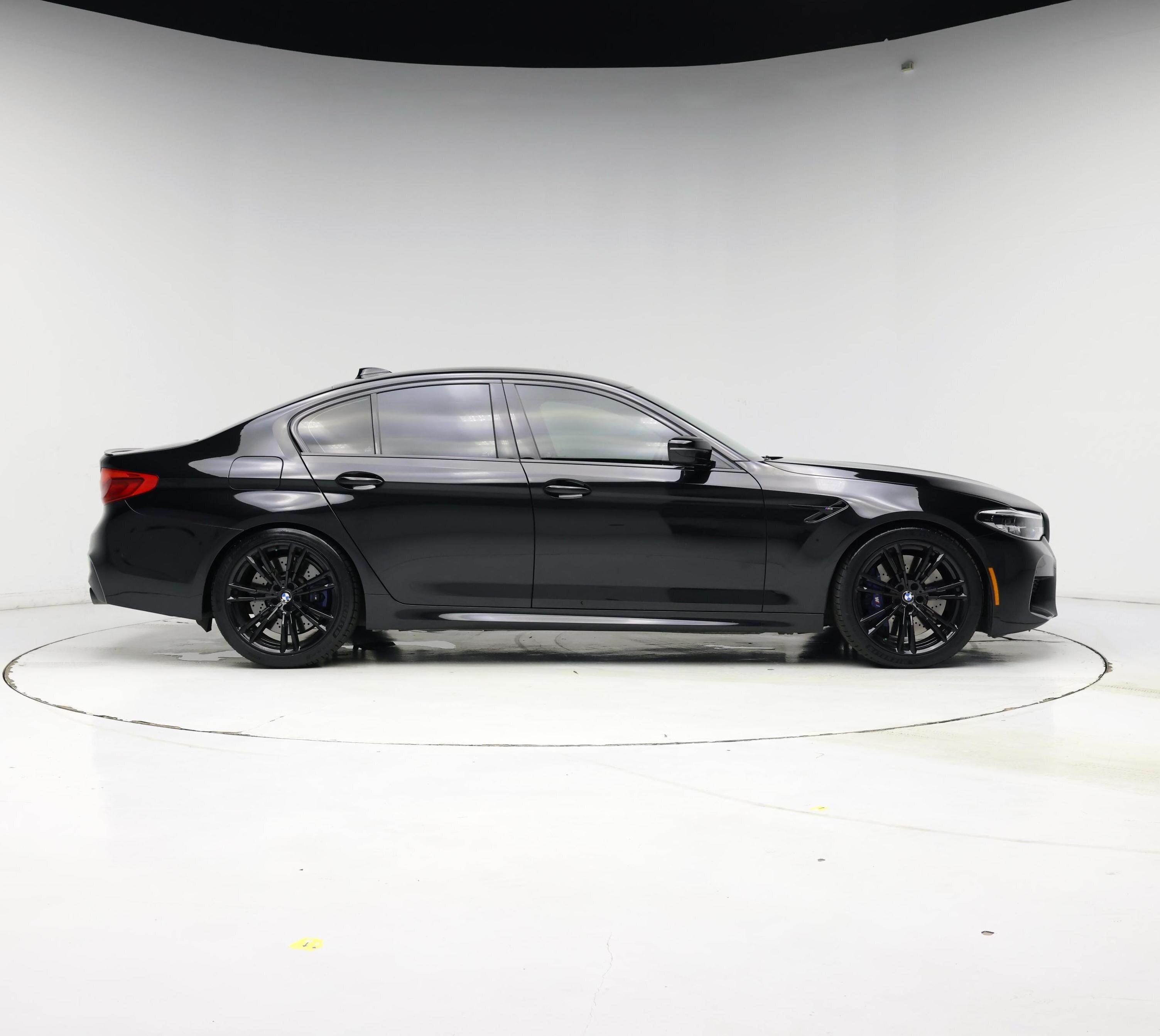 Thumbnail: 2019 BMW M5 - 7