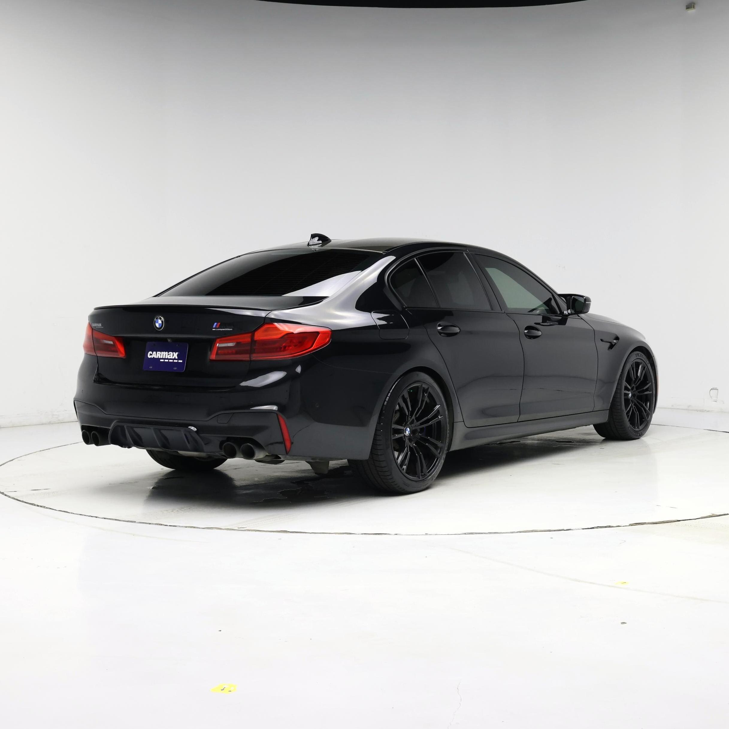 Thumbnail: 2019 BMW M5 - 8