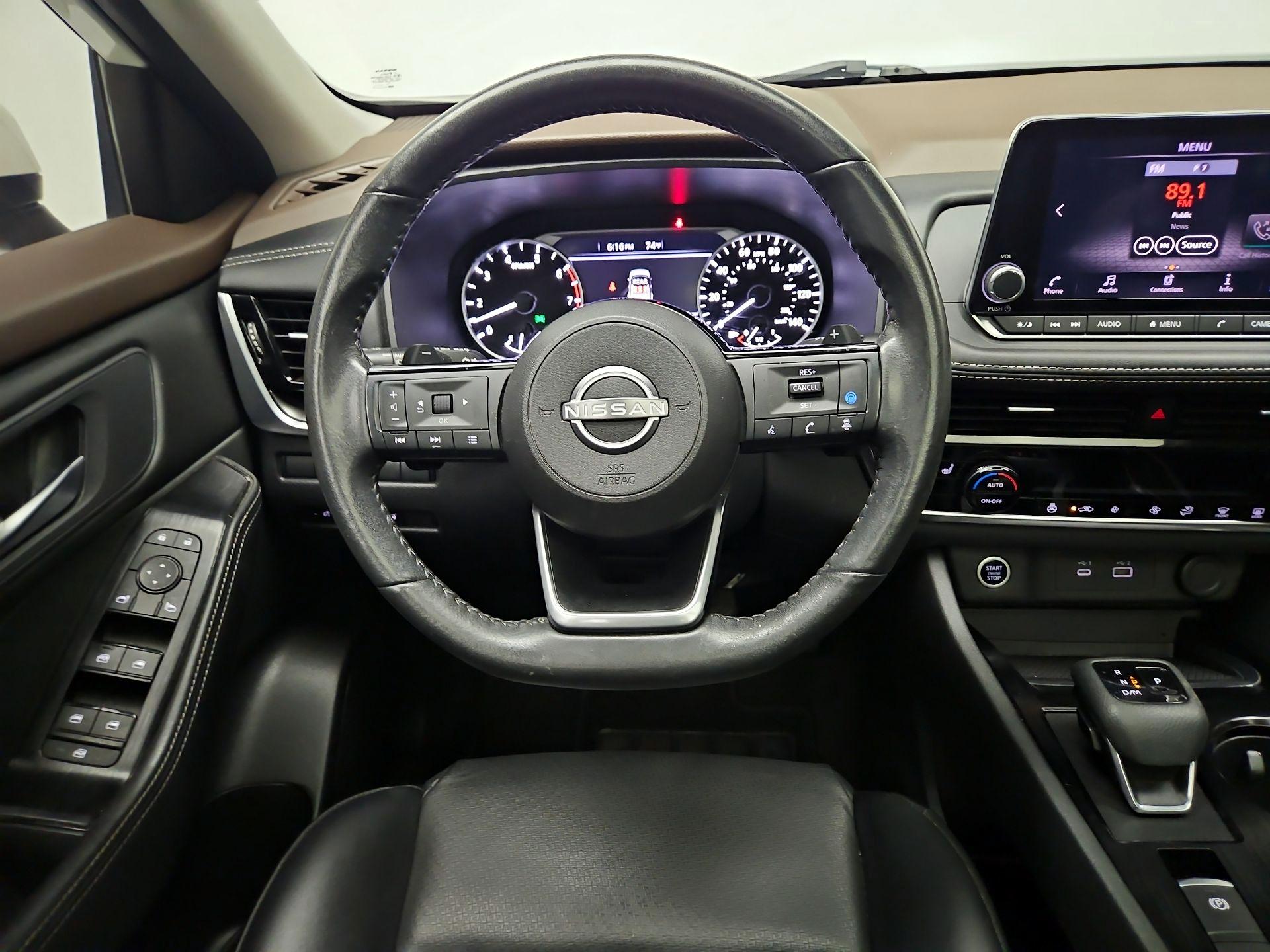 Thumbnail: 2023 Nissan Rogue - 10