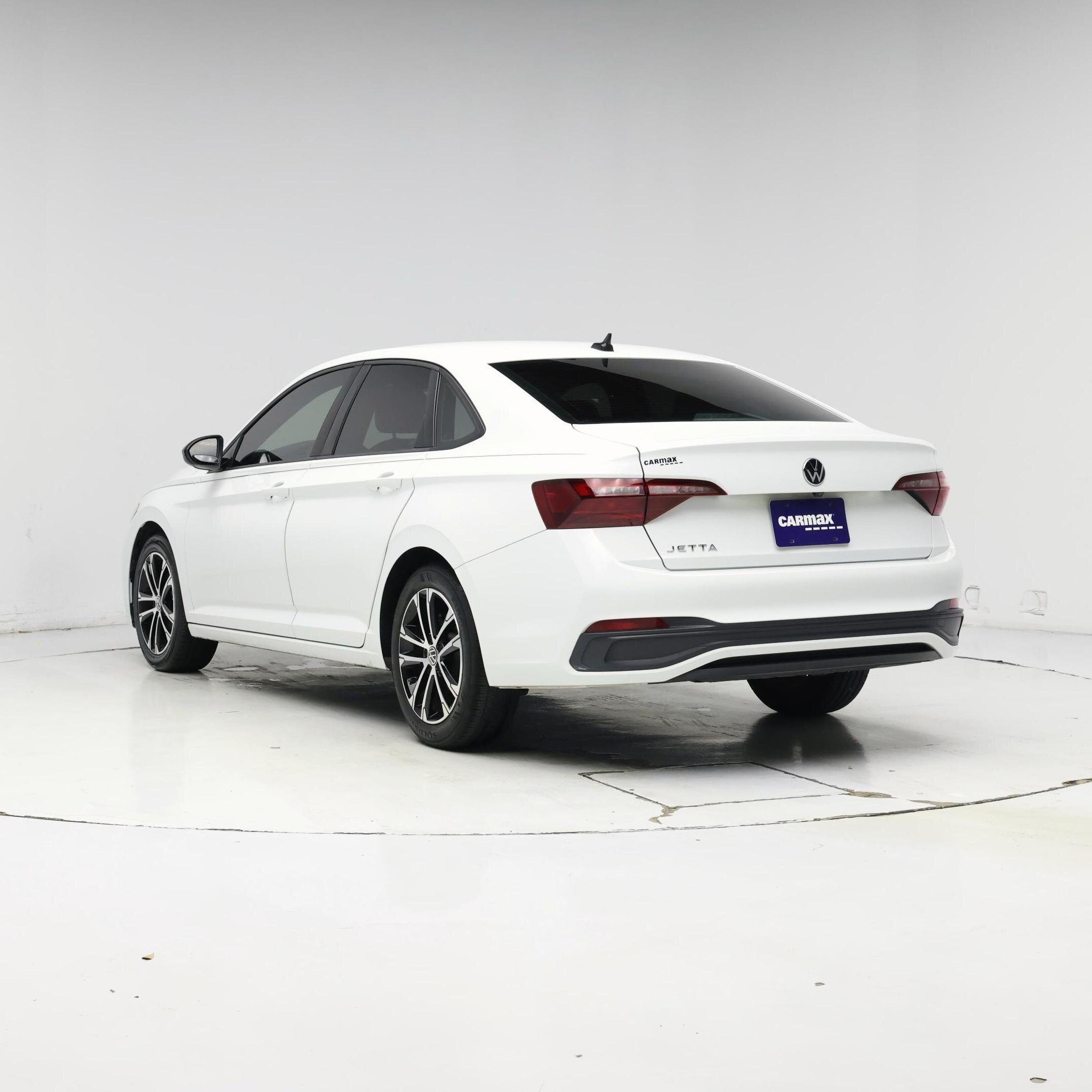 Thumbnail: 2022 Volkswagen Jetta - 2