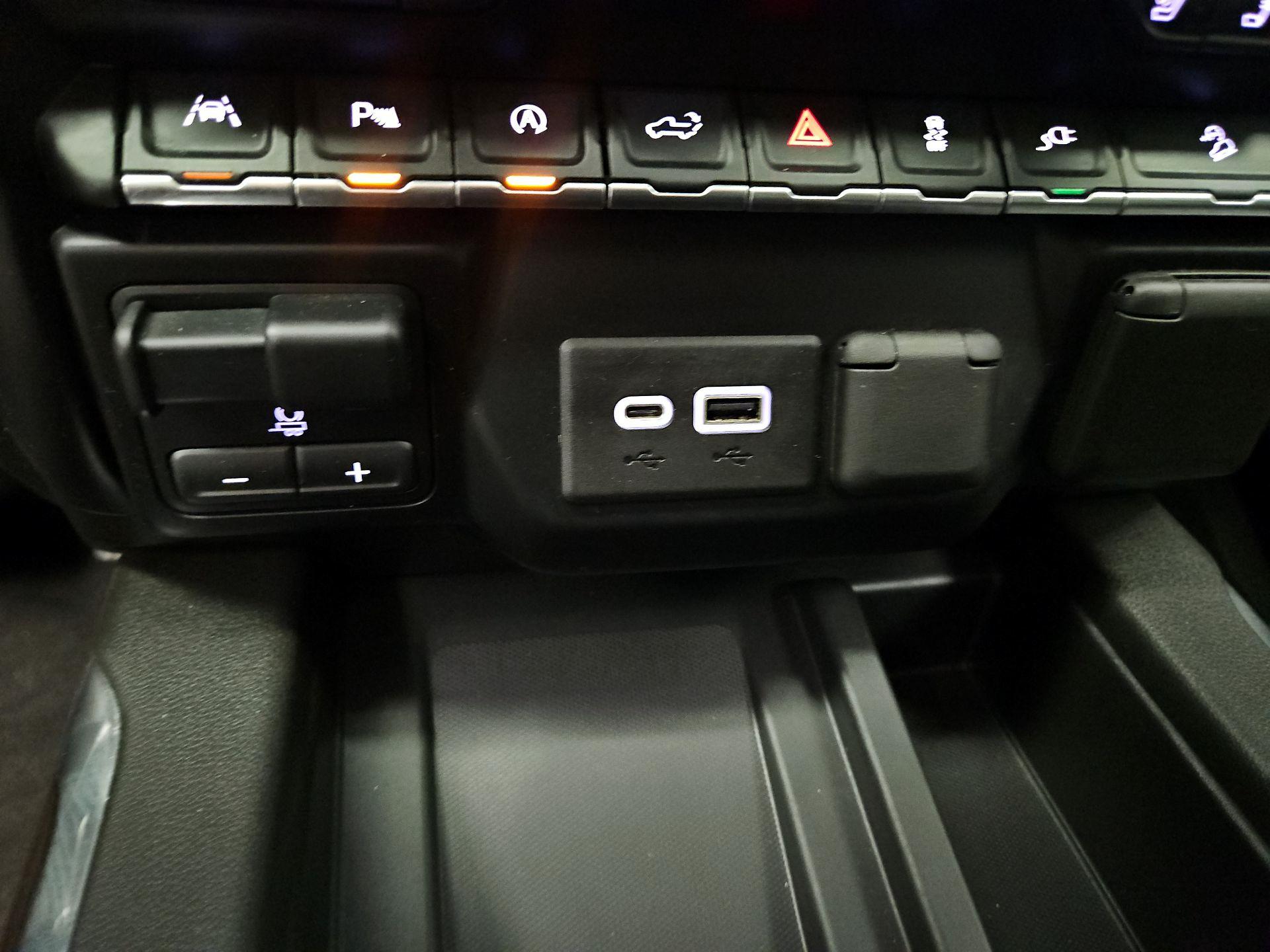 Thumbnail: 2020 GMC Sierra 1500 - 18