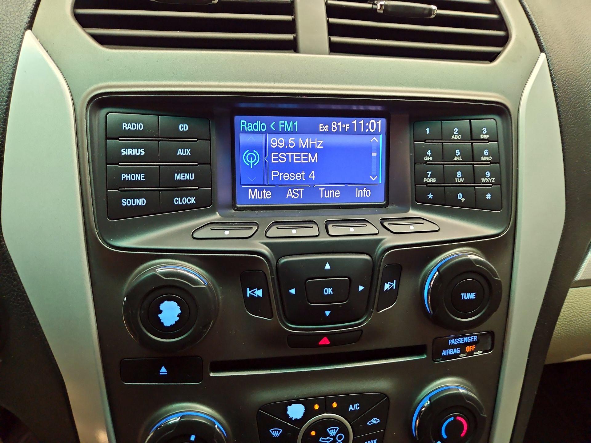 Thumbnail: 2014 Ford Explorer - 12