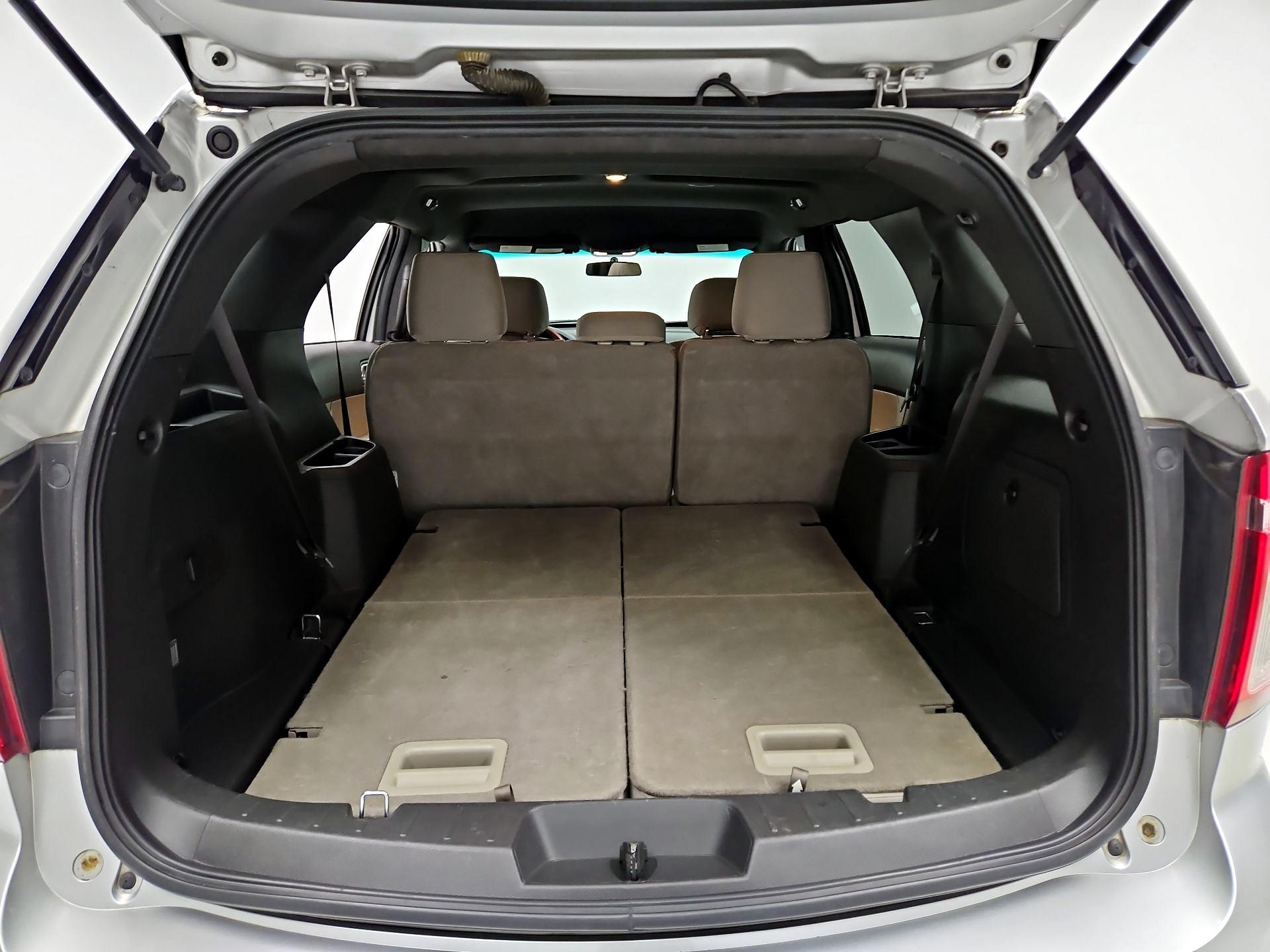 Thumbnail: 2014 Ford Explorer - 19