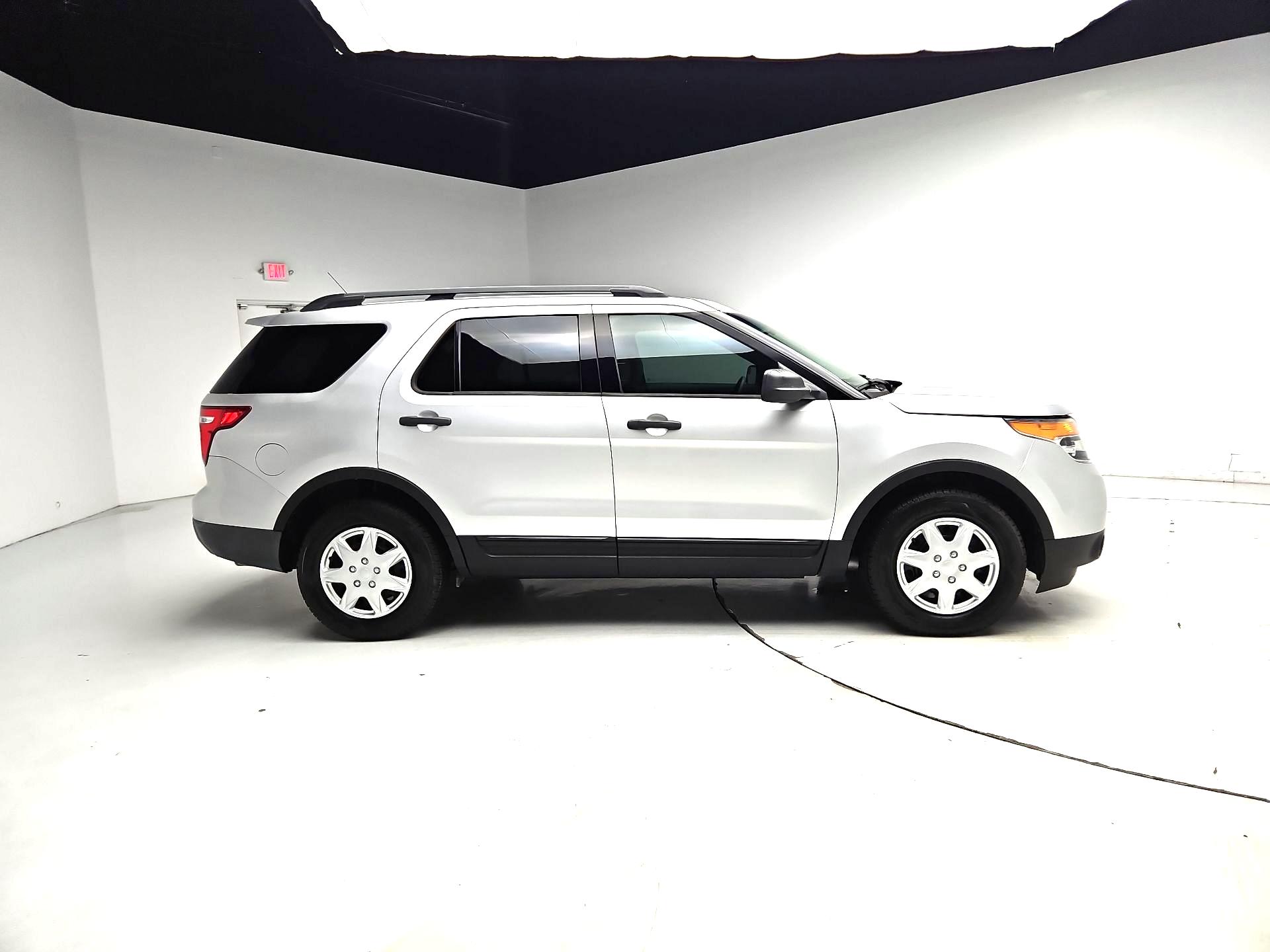 Thumbnail: 2014 Ford Explorer - 4