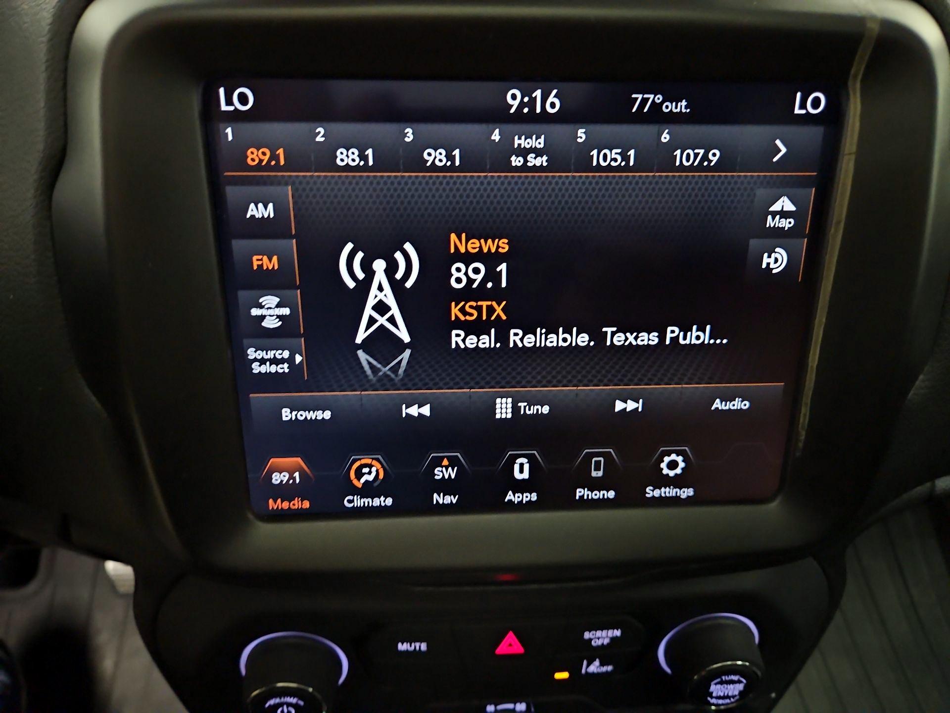 Thumbnail: 2023 Jeep Renegade - 16