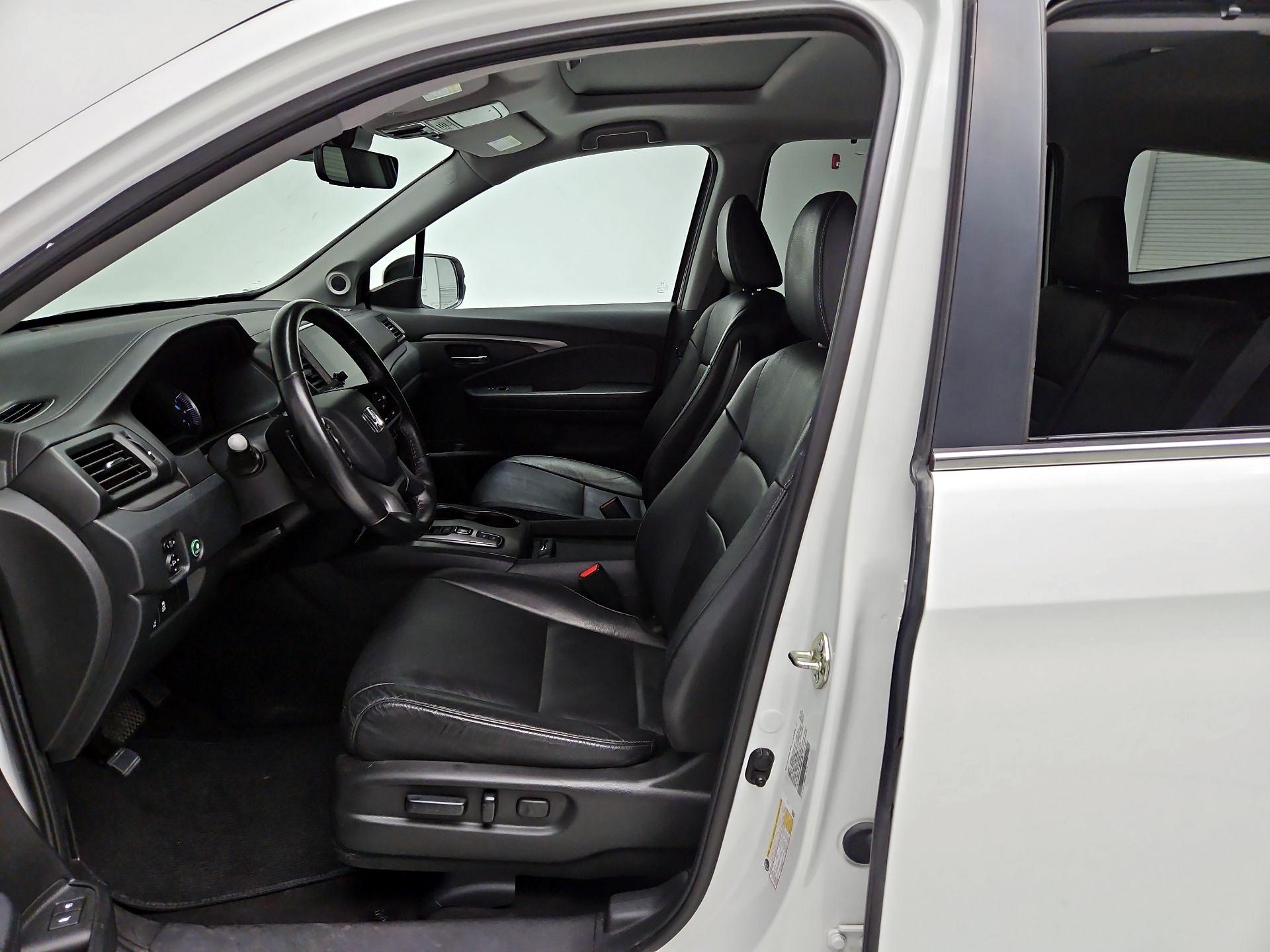 Thumbnail: 2021 Honda Pilot - 11