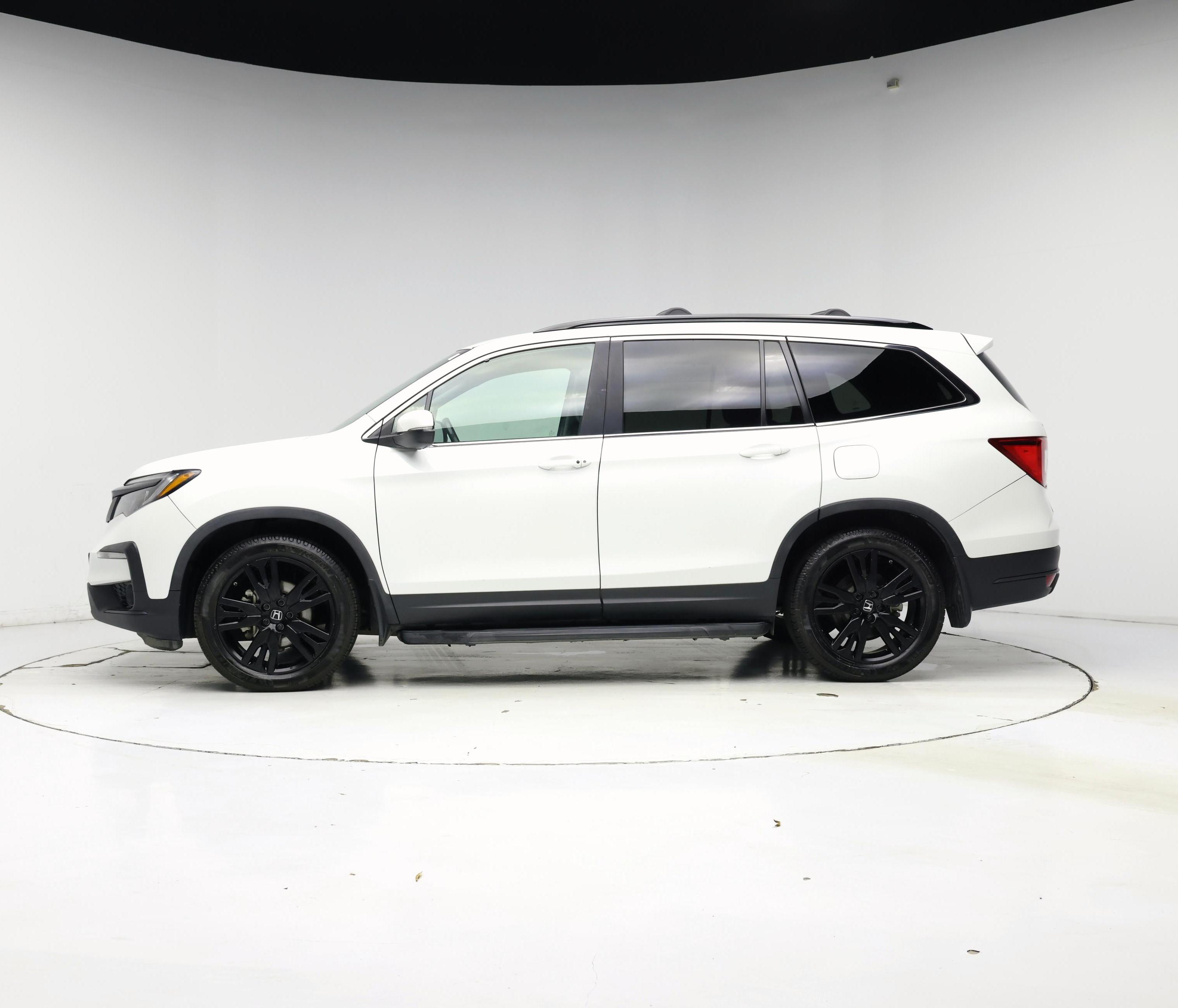 Thumbnail: 2021 Honda Pilot - 3