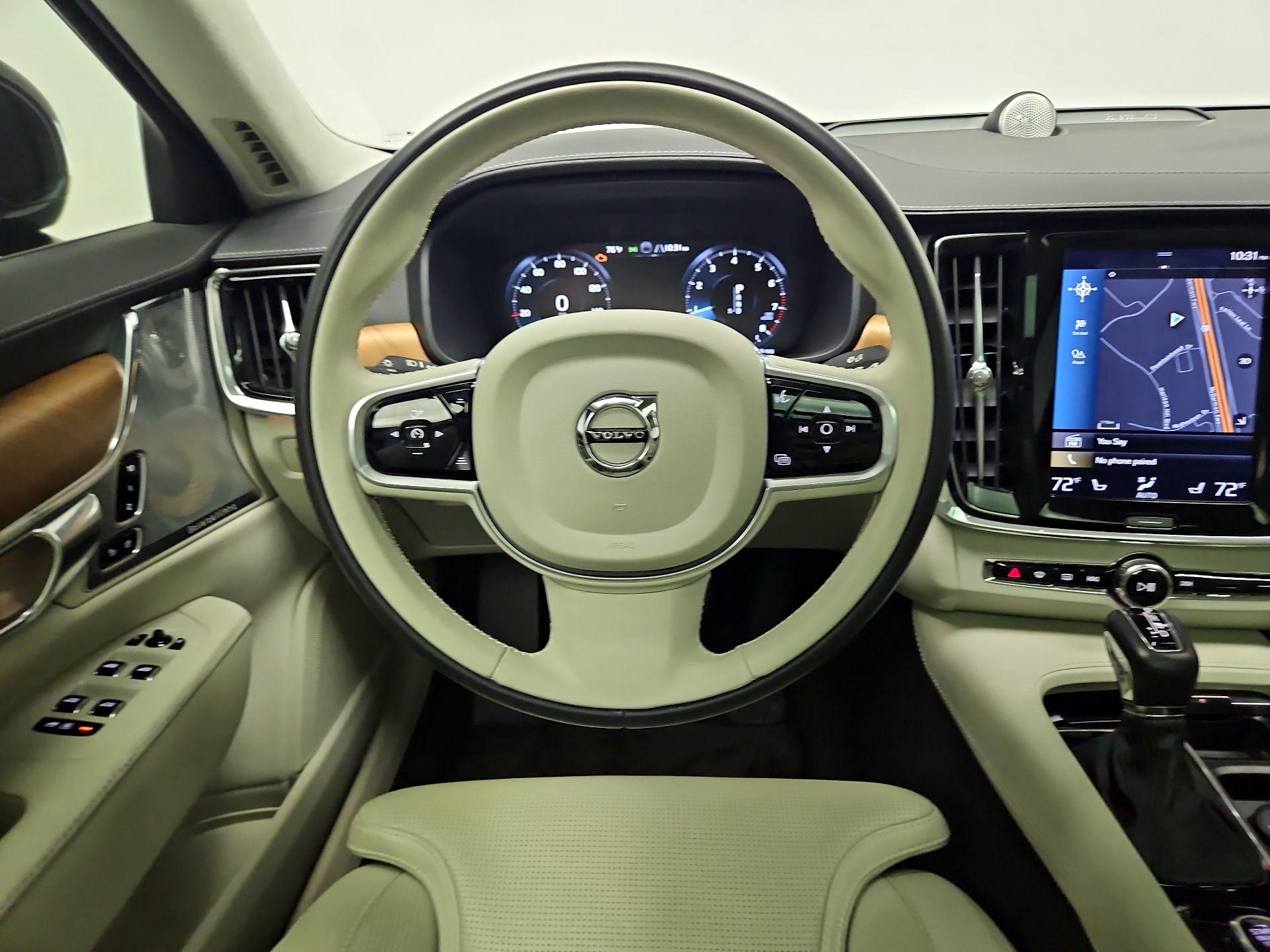 Thumbnail: 2018 Volvo S90 - 10