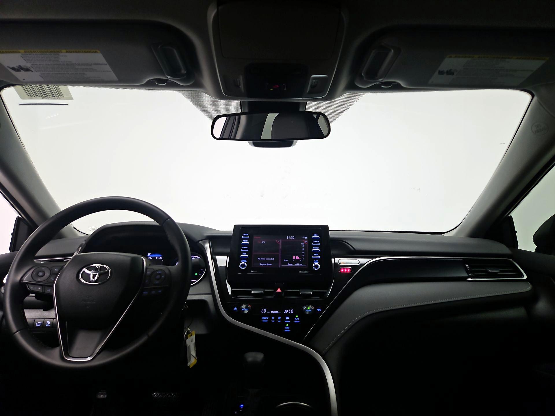 Thumbnail: 2024 Toyota Camry - 9
