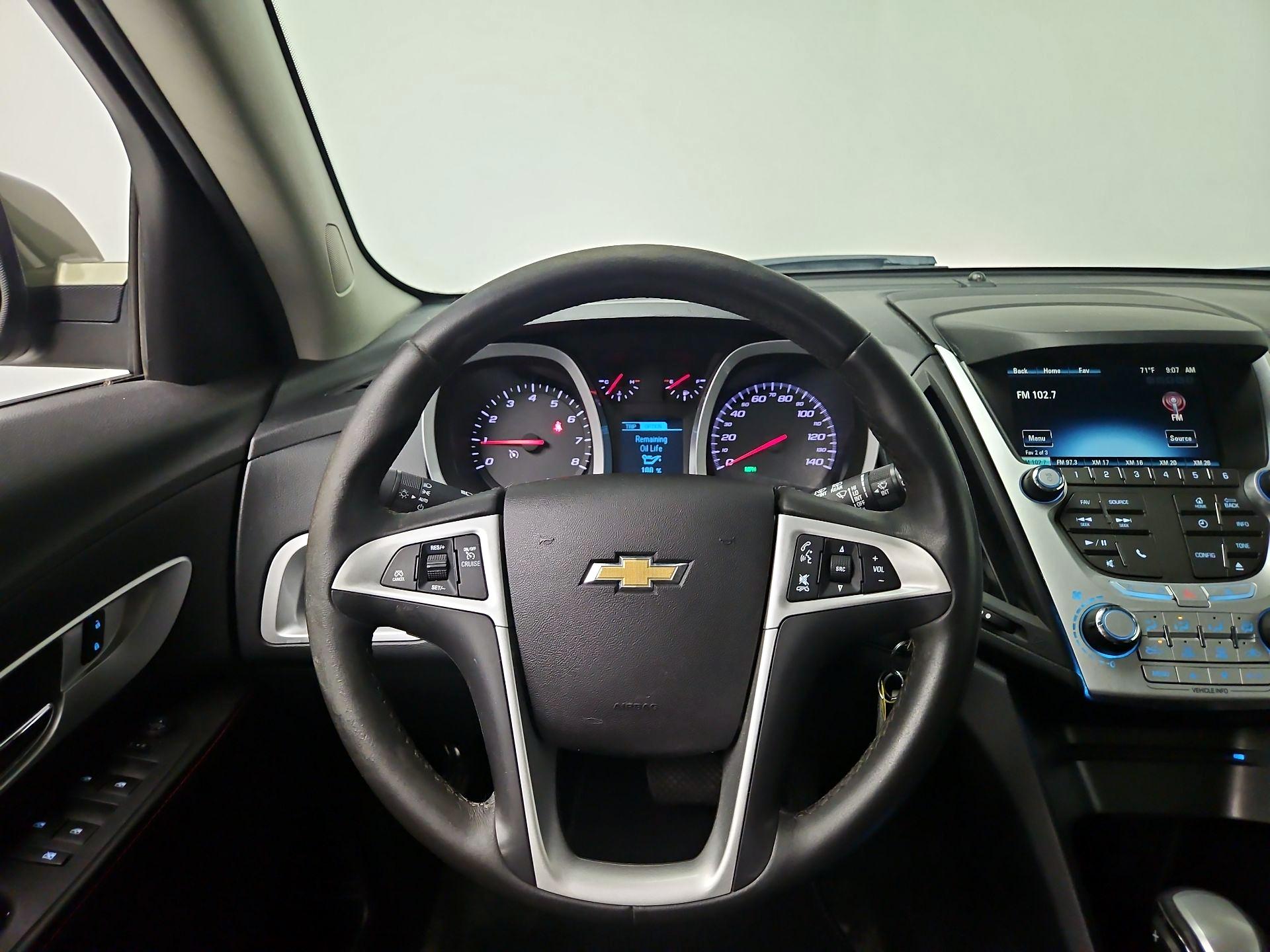 Thumbnail: 2015 Chevrolet Equinox - 10