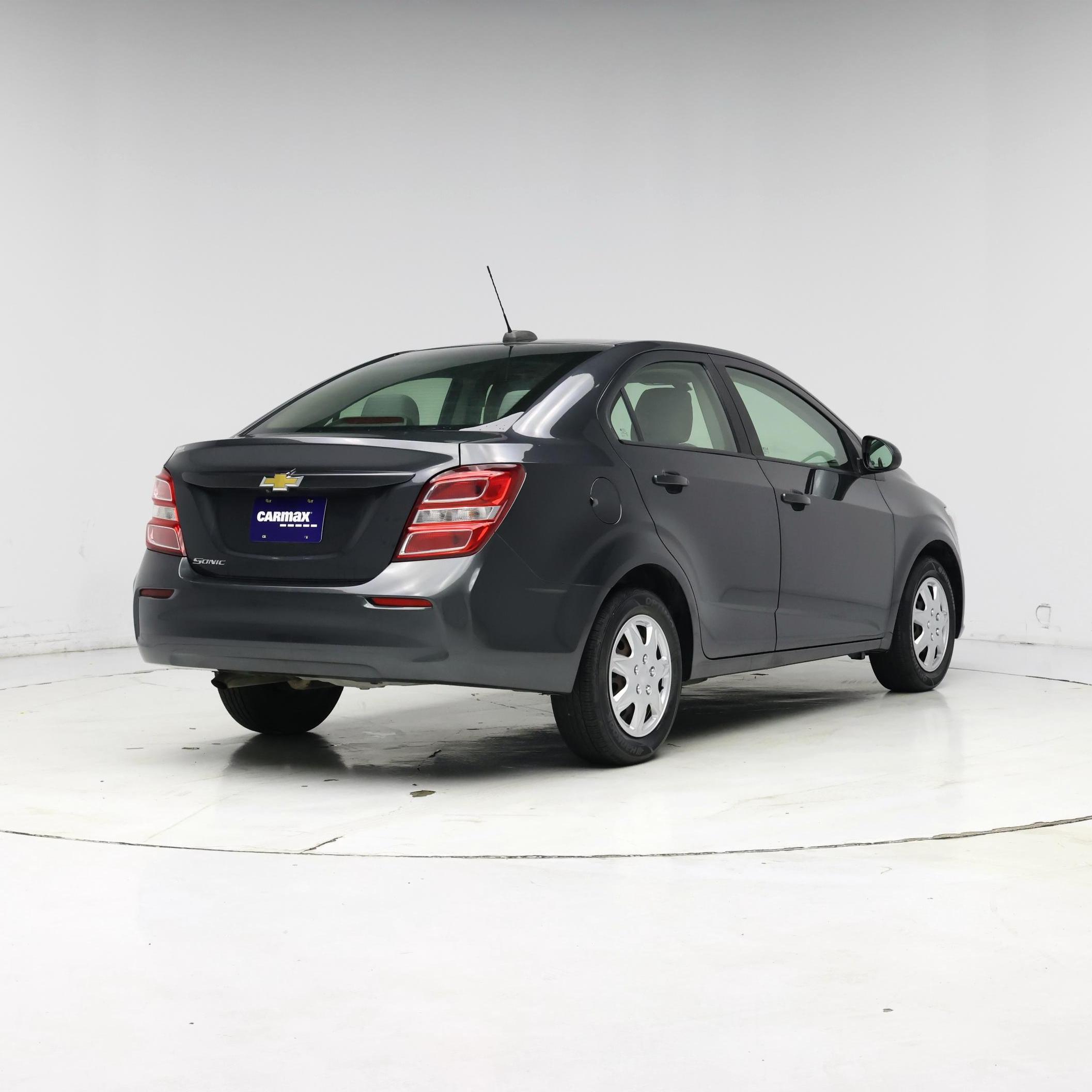 Thumbnail: 2020 Chevrolet Sonic - 8