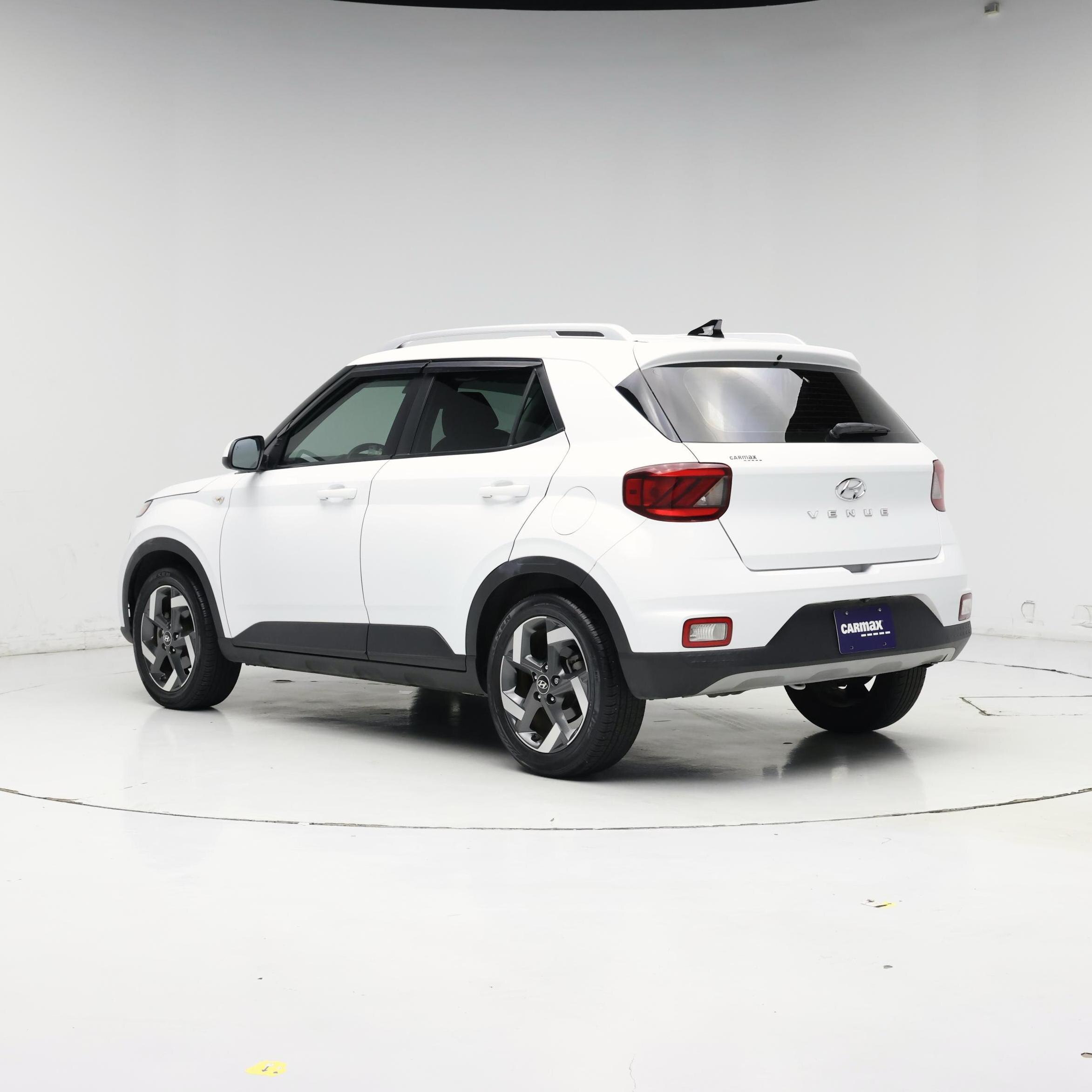 Thumbnail: 2021 Hyundai Venue - 2