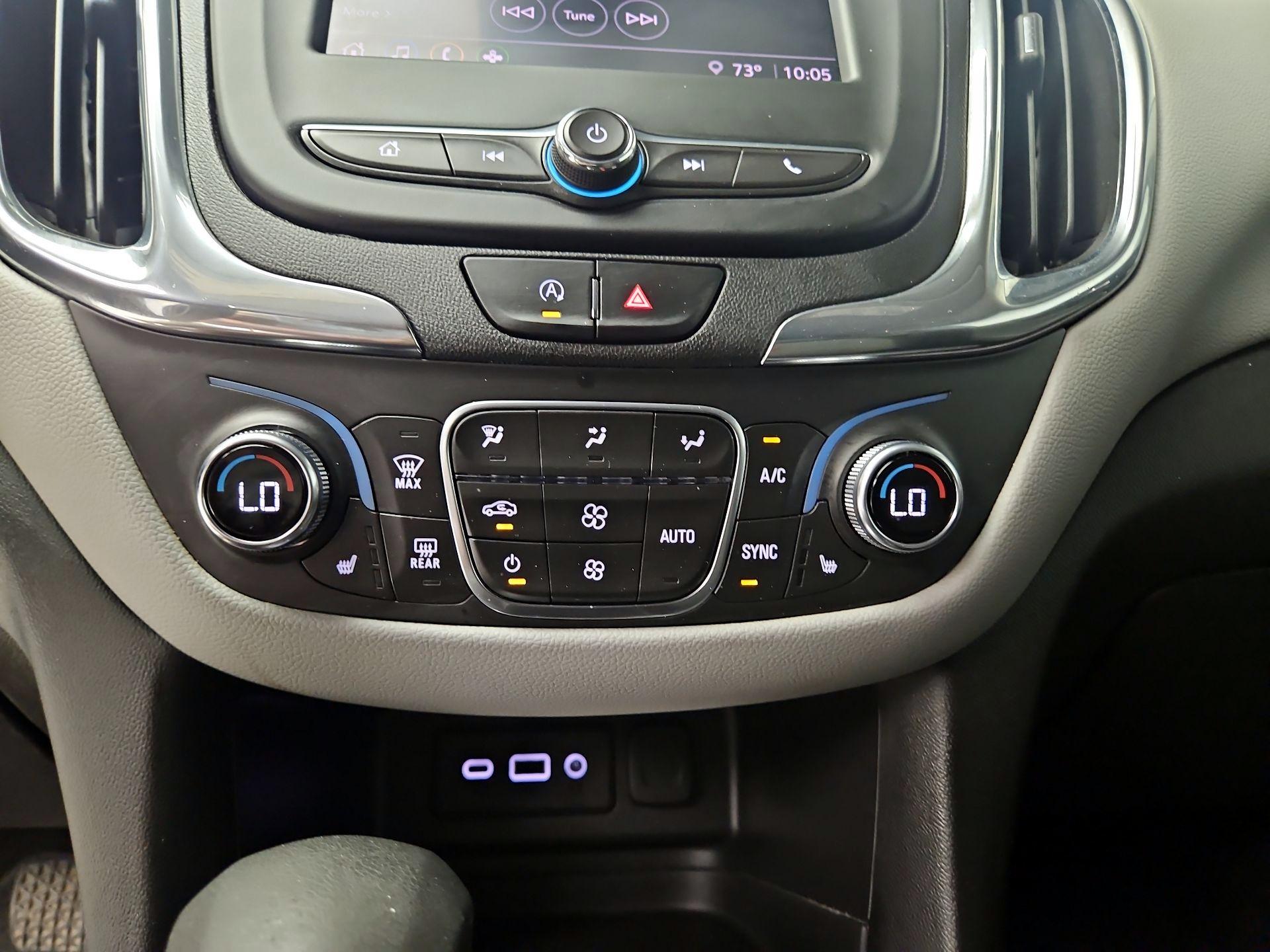Thumbnail: 2023 Chevrolet Equinox - 16