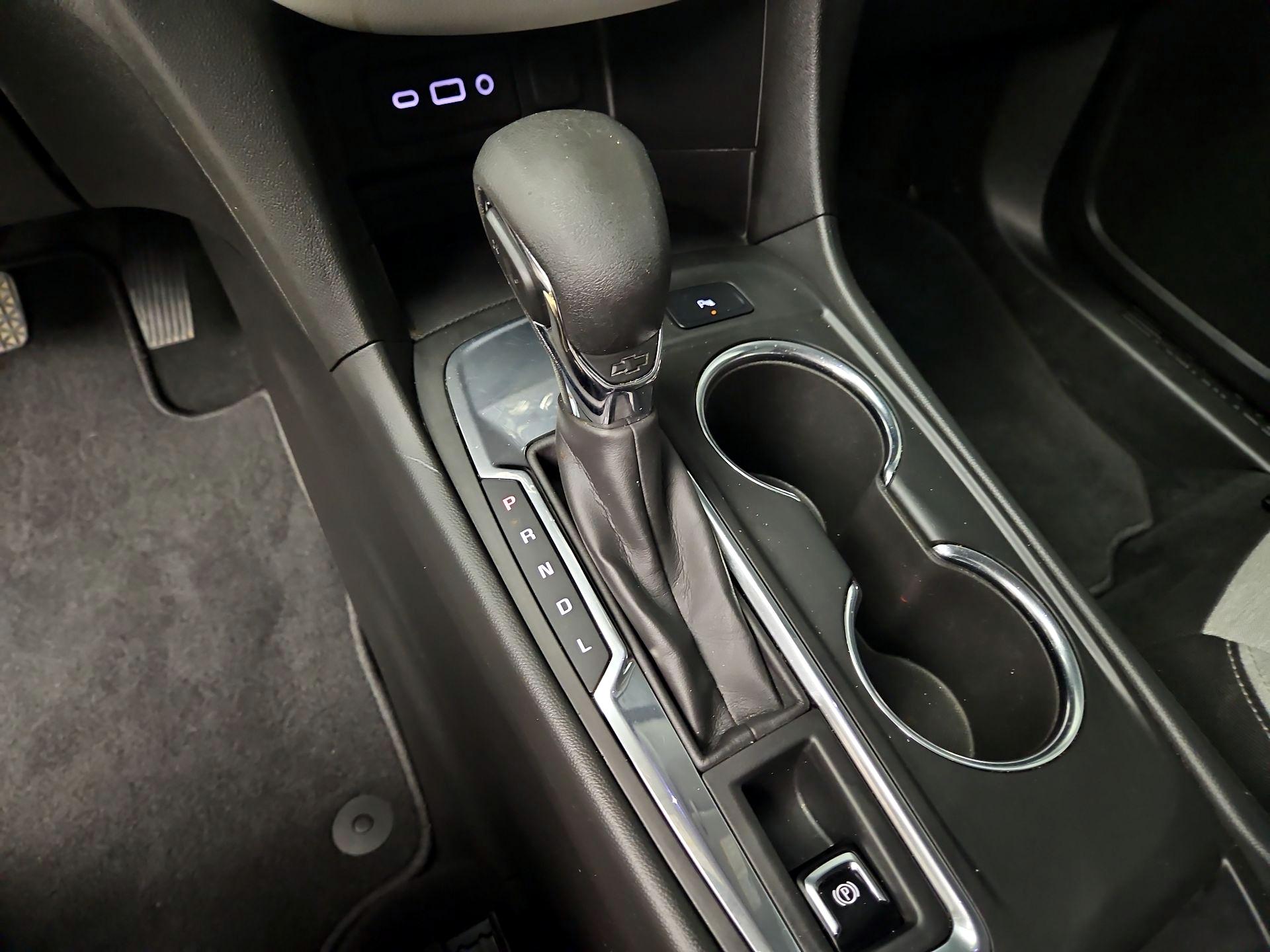 Thumbnail: 2023 Chevrolet Equinox - 17