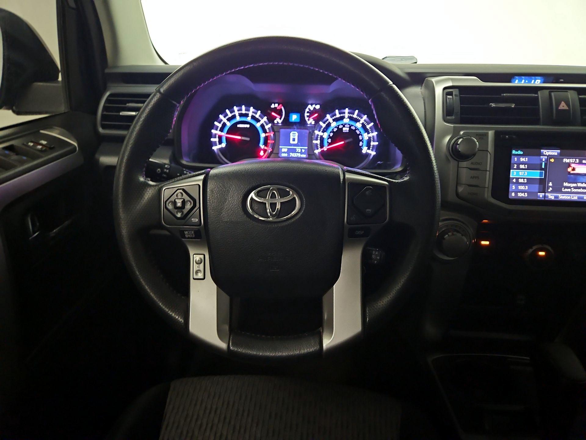 Thumbnail: 2018 Toyota 4Runner - 10