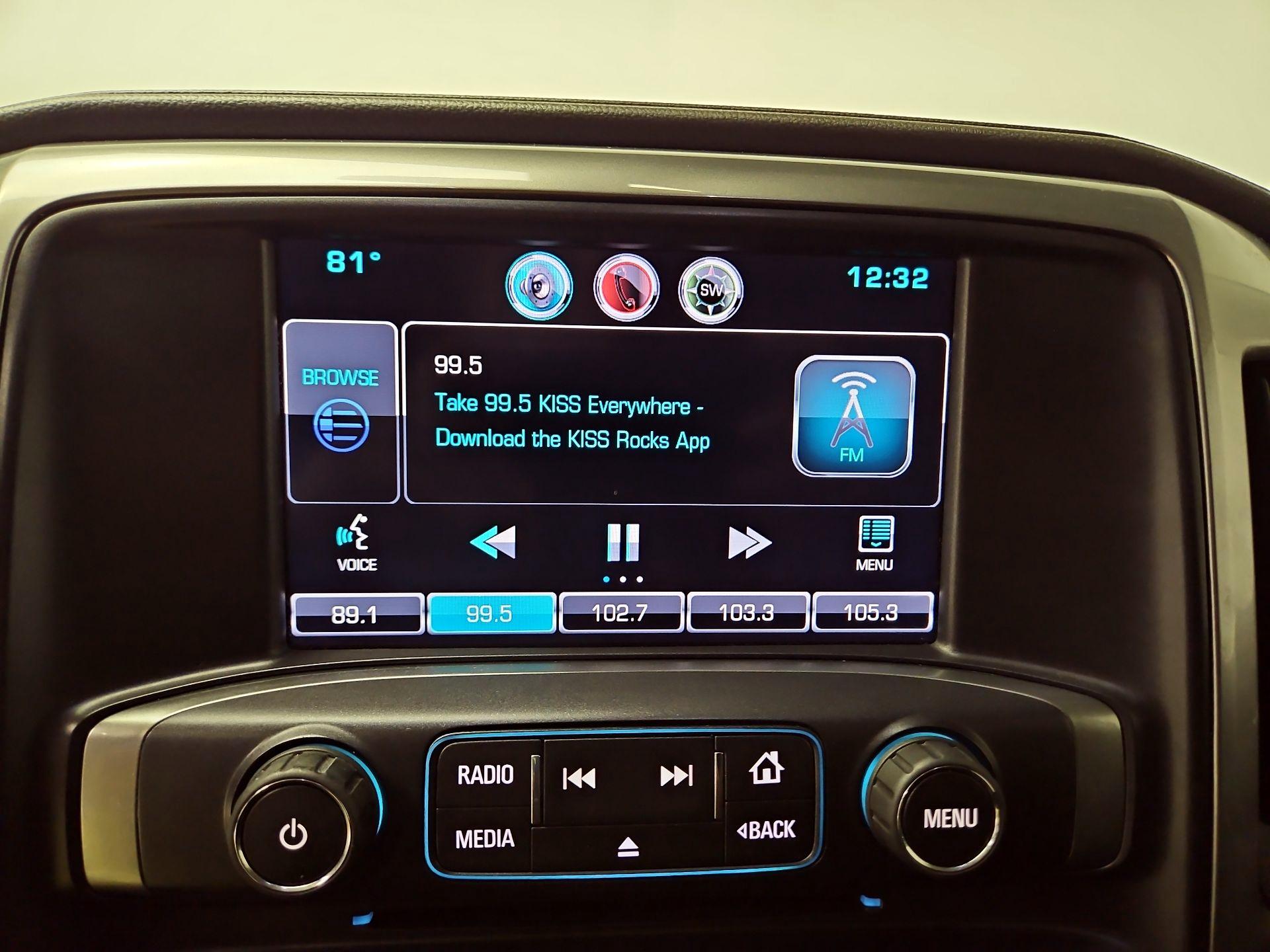 Thumbnail: 2015 Chevrolet Silverado 1500 - 16