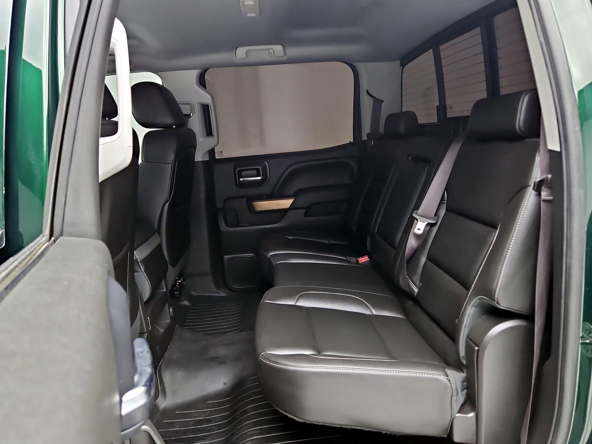 Thumbnail: 2015 Chevrolet Silverado 1500 - 20