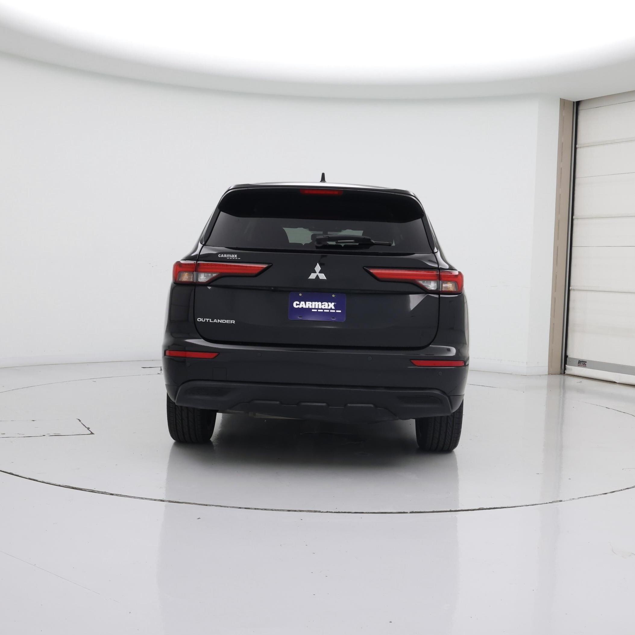 Thumbnail: 2022 Mitsubishi Outlander - 6