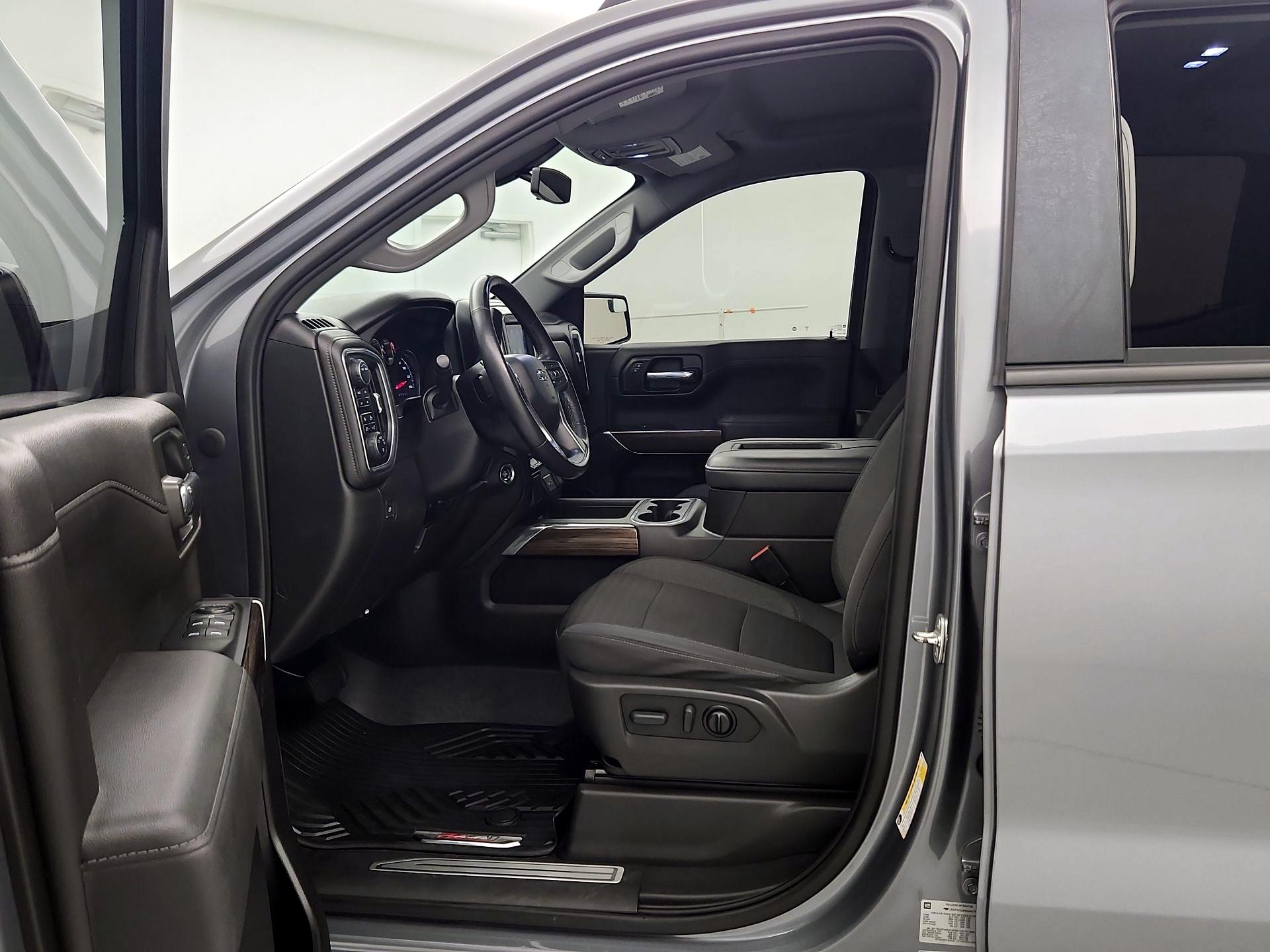 Thumbnail: 2021 Chevrolet Silverado 1500 - 11