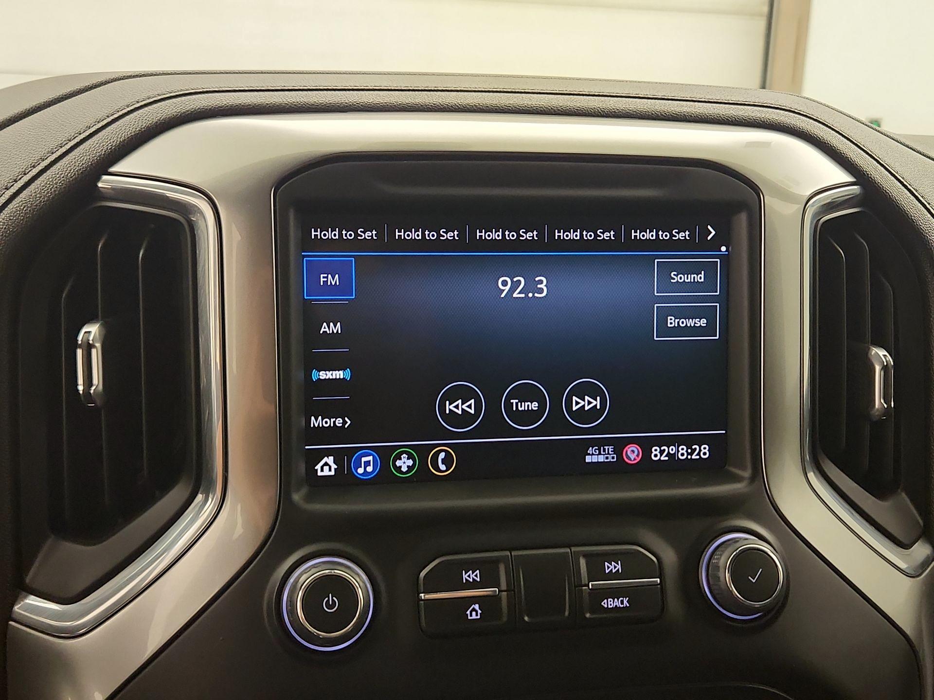 Thumbnail: 2021 Chevrolet Silverado 1500 - 15