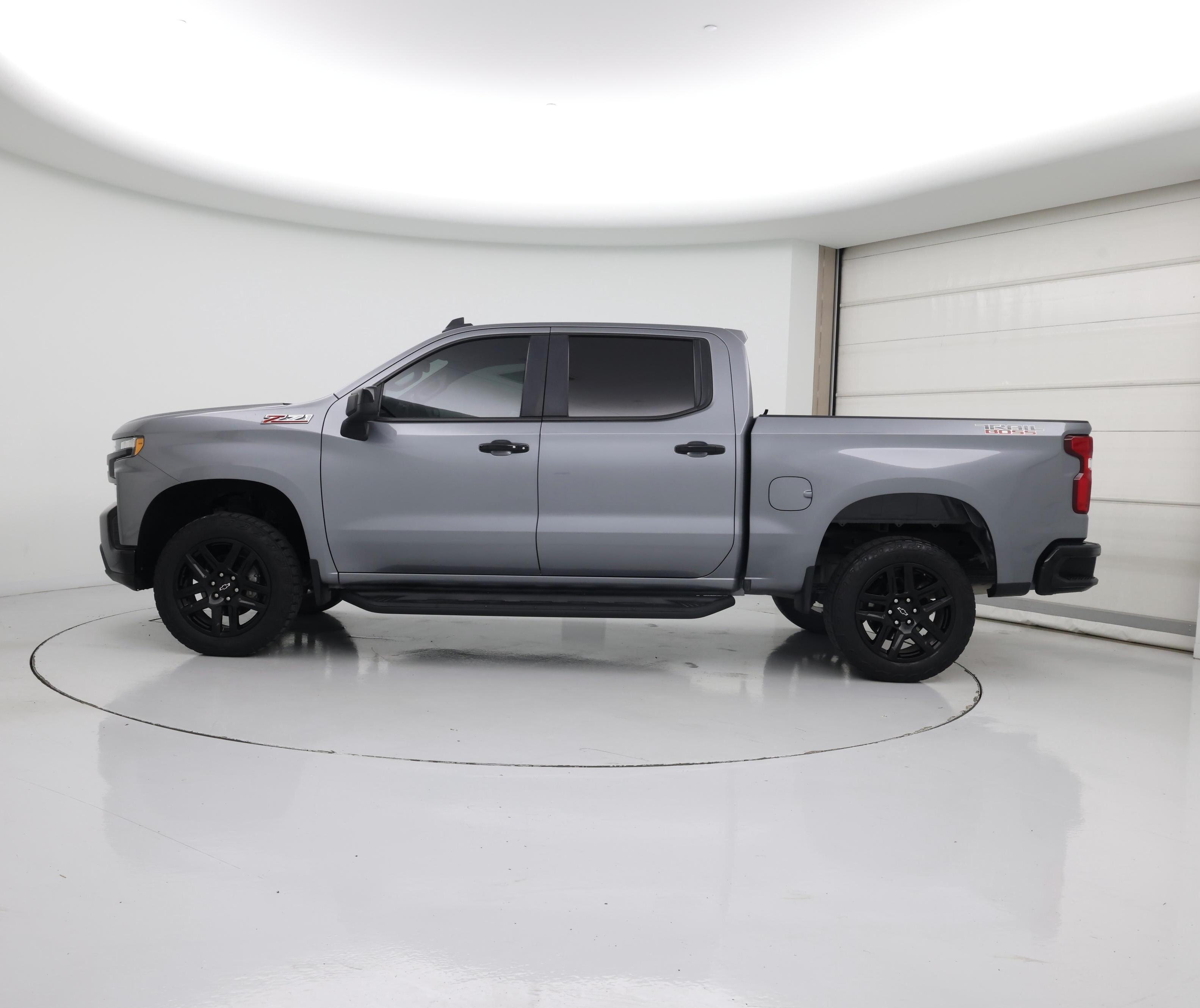 Thumbnail: 2021 Chevrolet Silverado 1500 - 3
