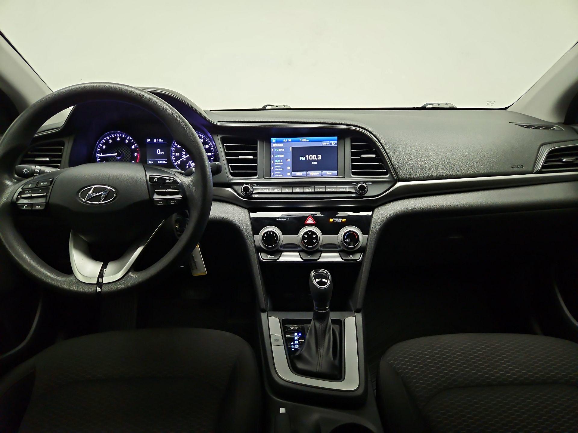 Thumbnail: 2019 Hyundai Elantra - 9
