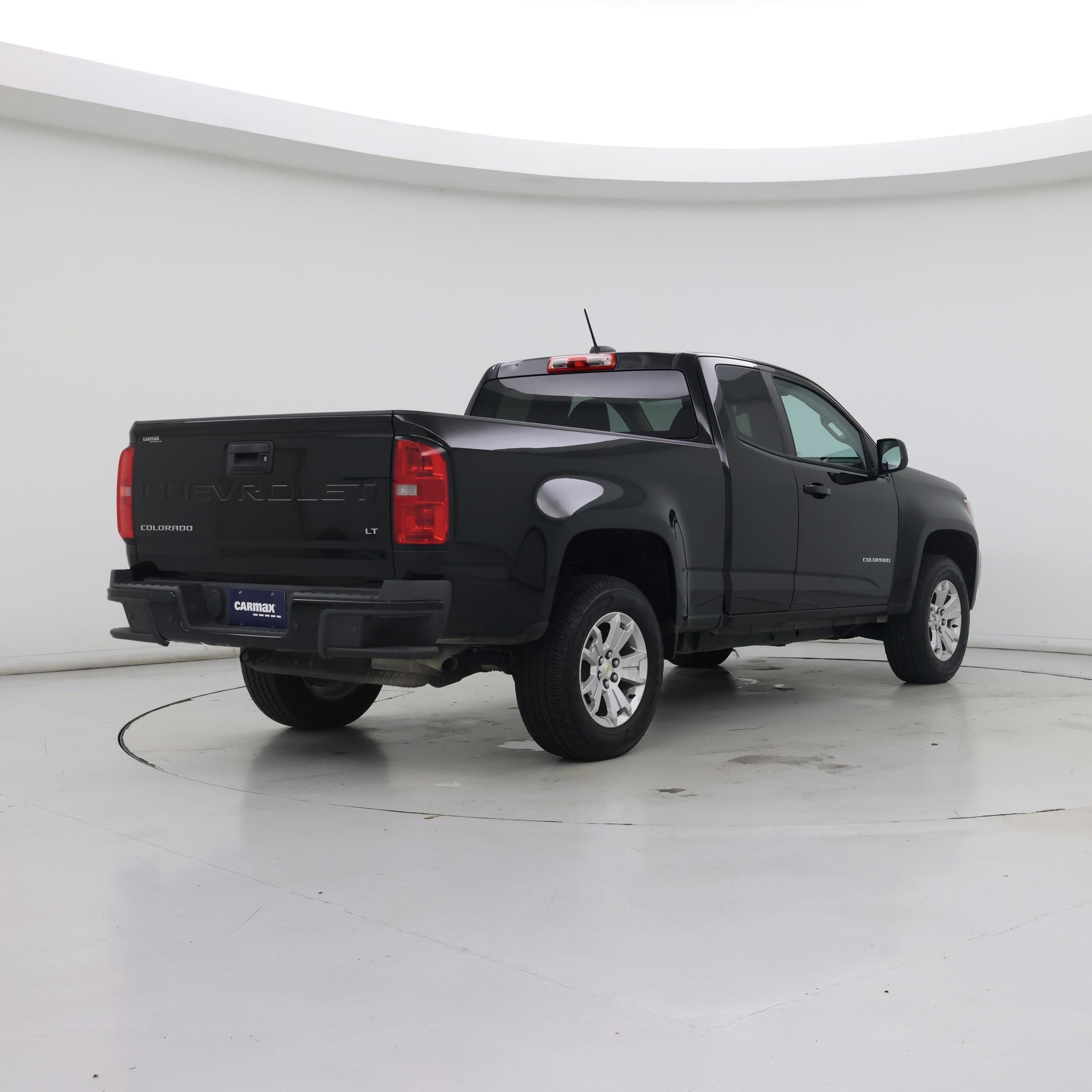 Thumbnail: 2022 Chevrolet Colorado - 8