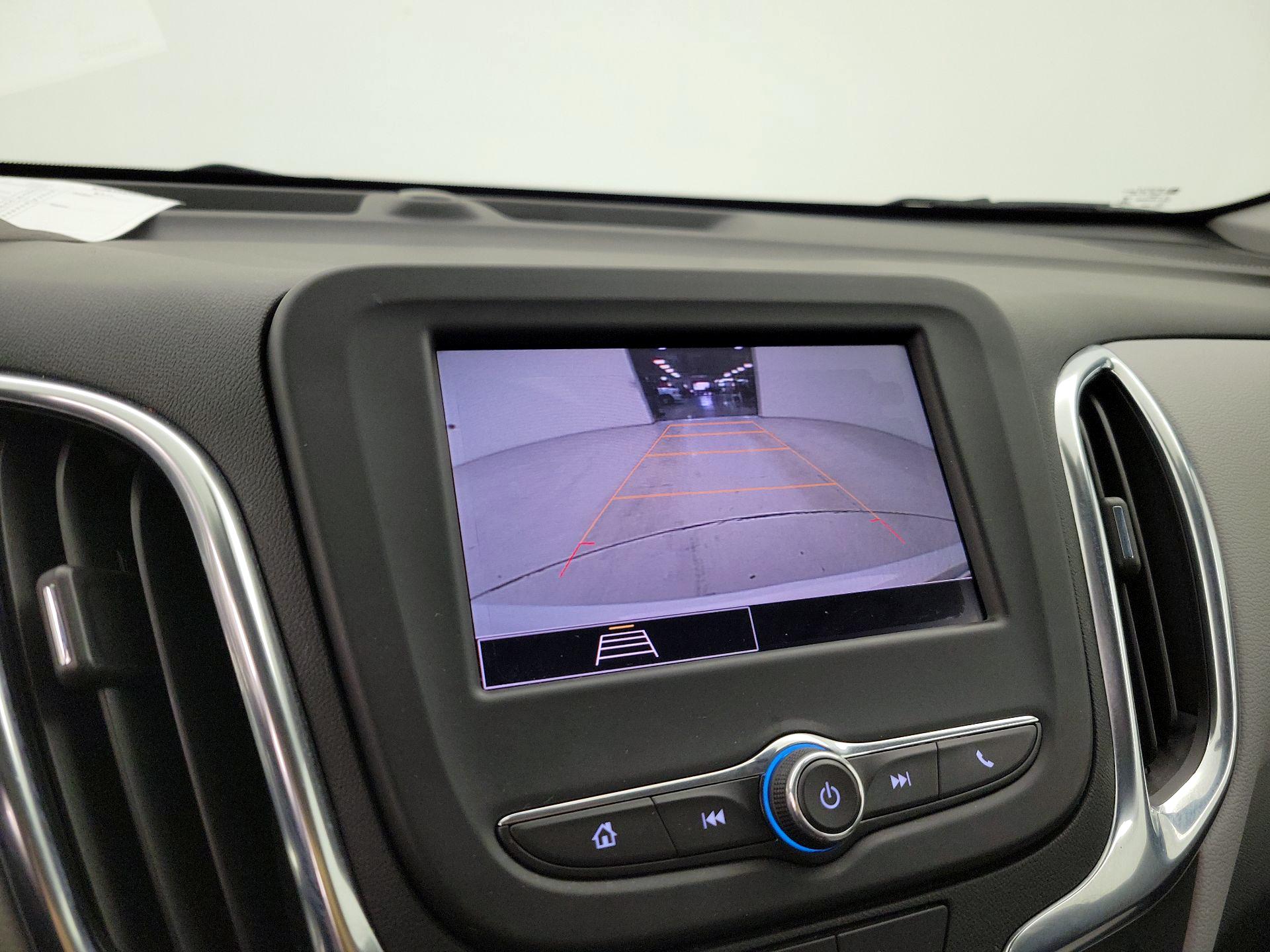 Thumbnail: 2022 Chevrolet Equinox - 15
