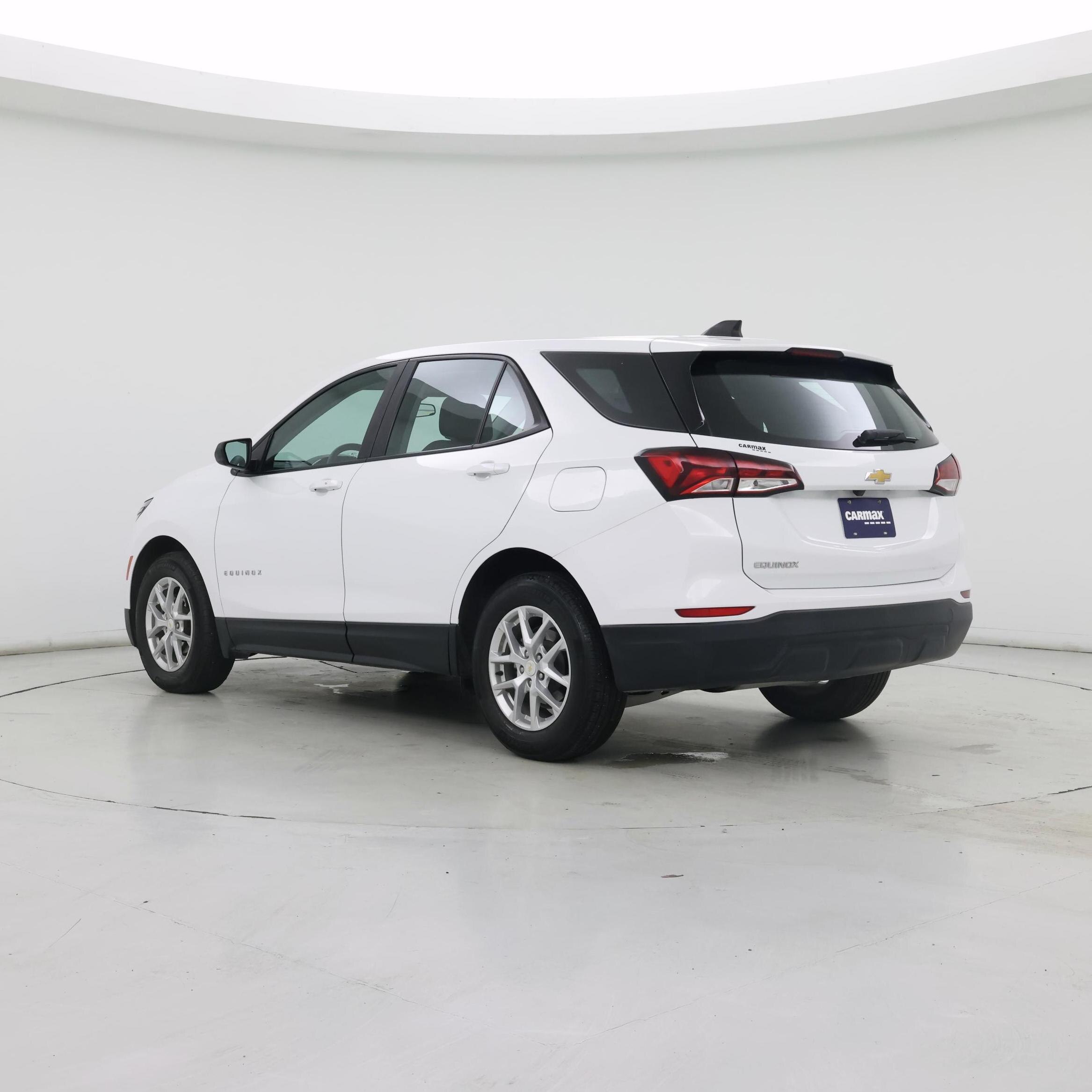Thumbnail: 2022 Chevrolet Equinox - 2