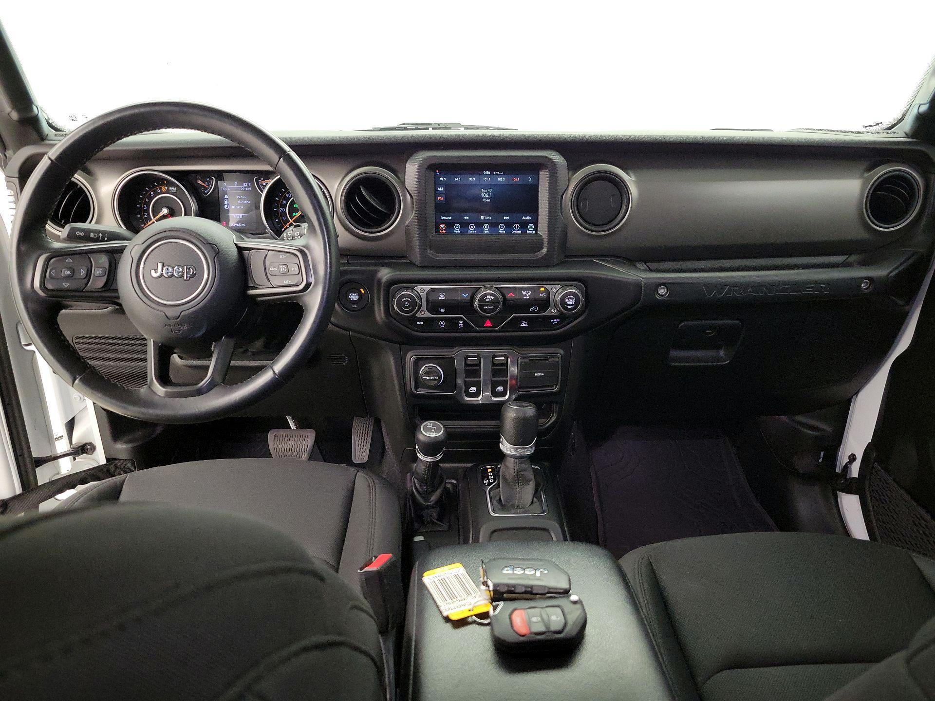 Thumbnail: 2022 Jeep Wrangler - 9