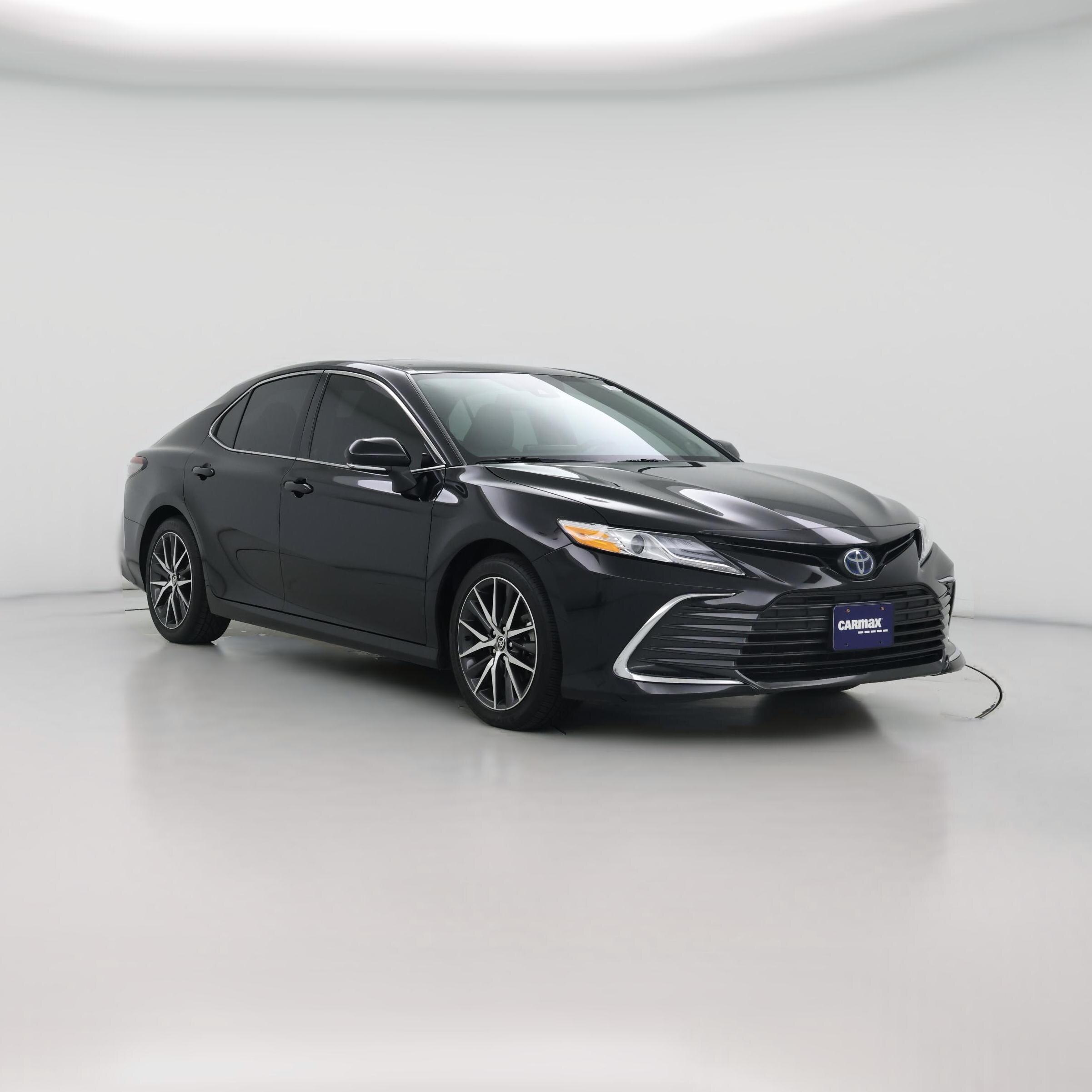 Thumbnail: 2022 Toyota Camry - 1