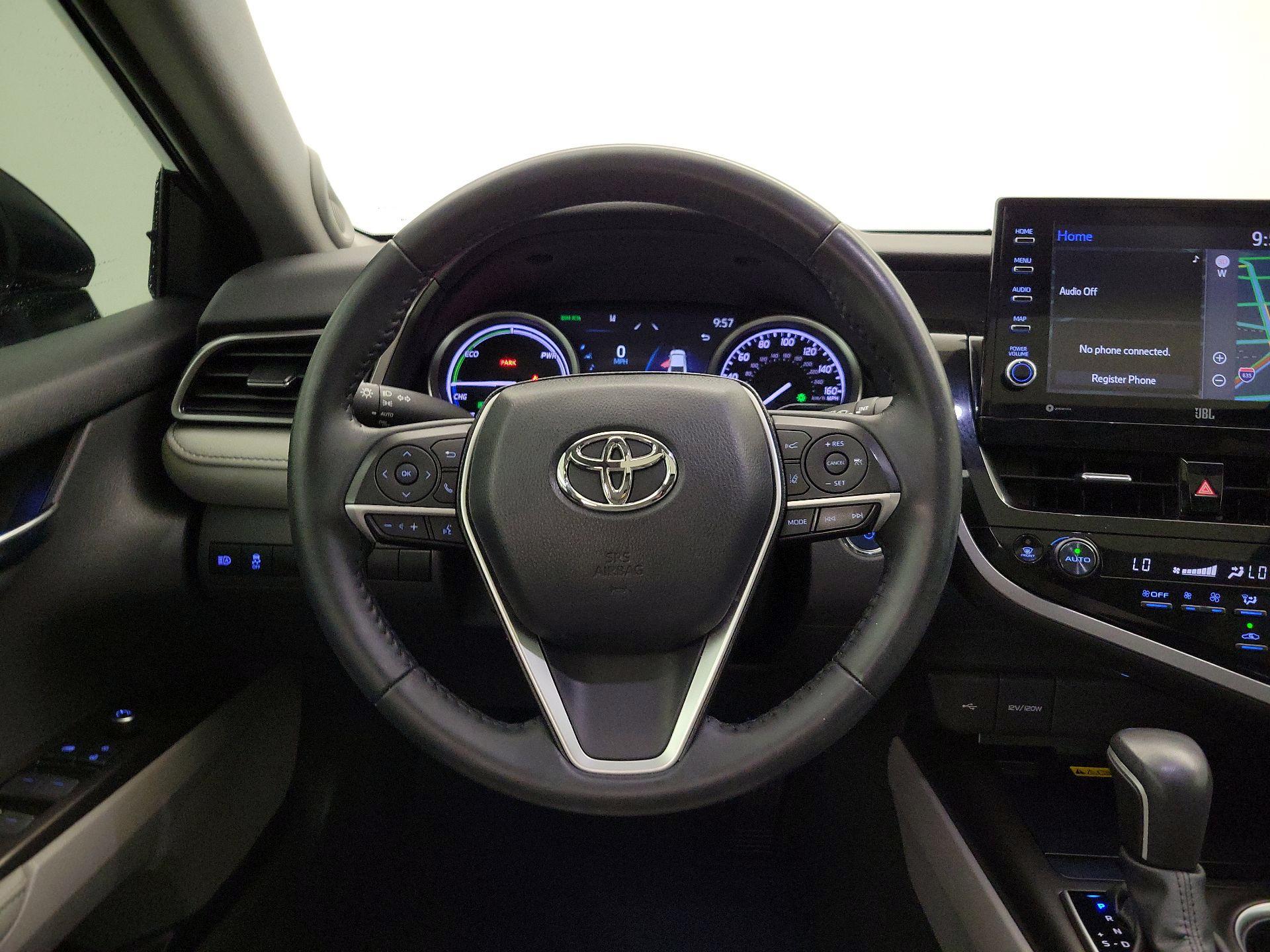 Thumbnail: 2022 Toyota Camry - 10