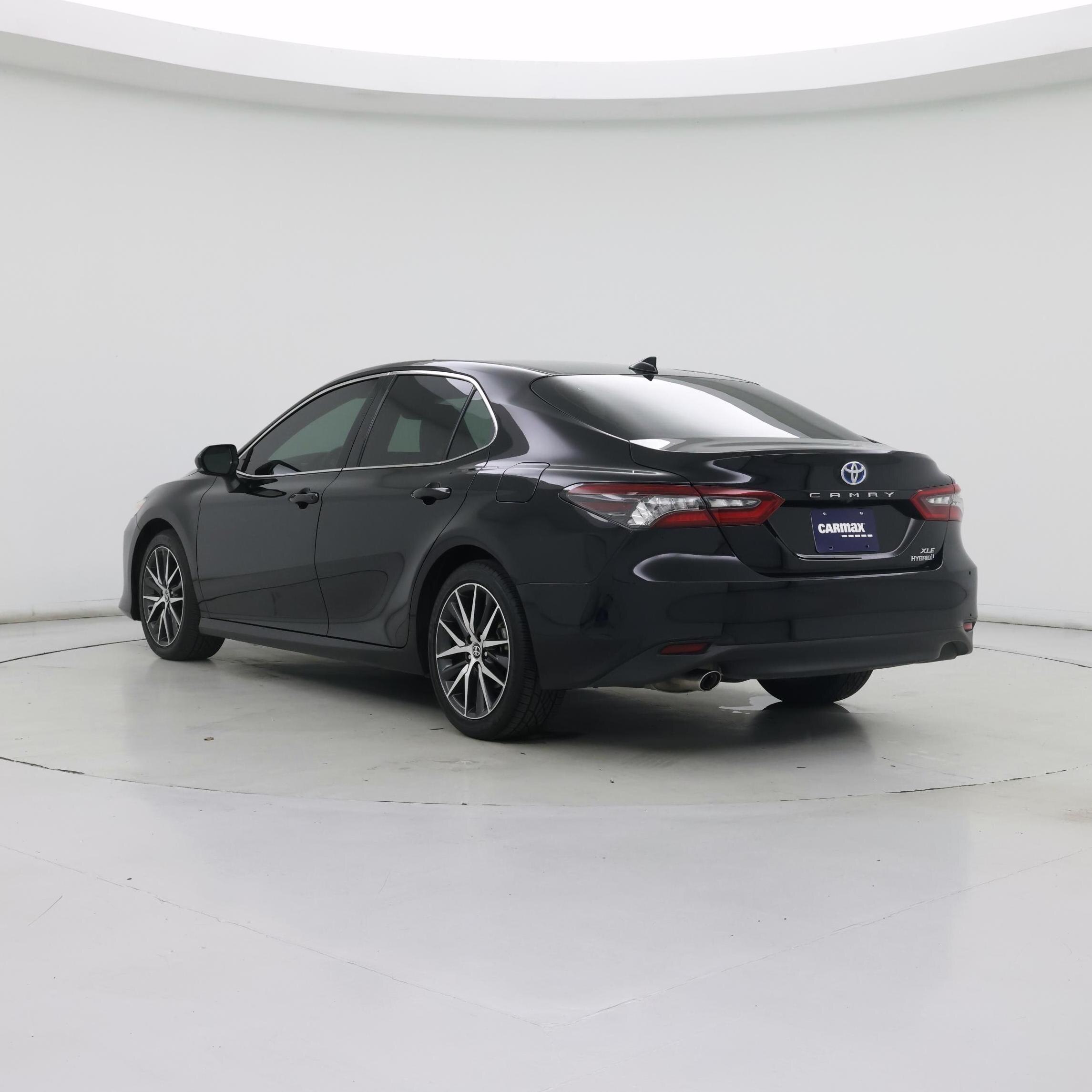 Thumbnail: 2022 Toyota Camry - 2