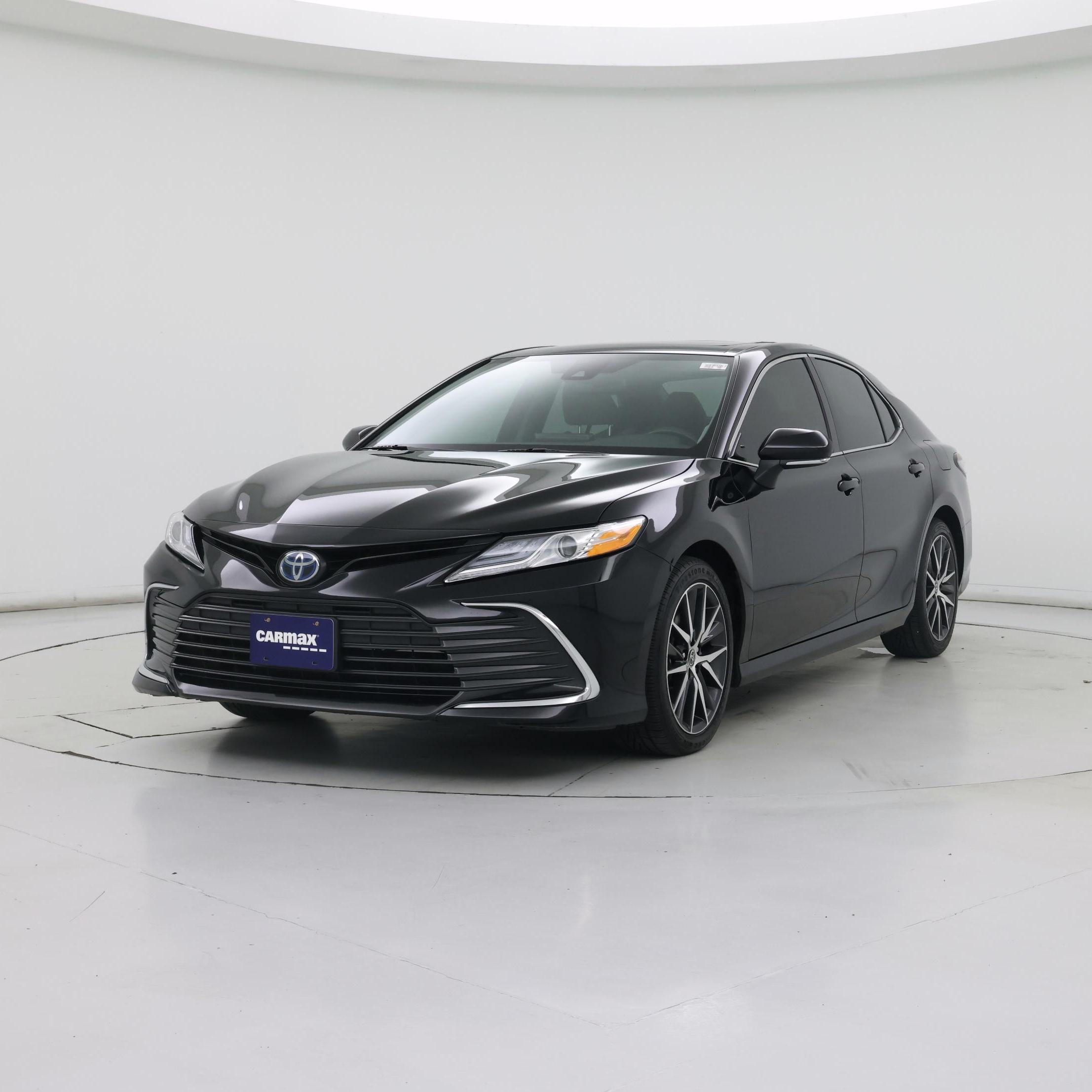 Thumbnail: 2022 Toyota Camry - 4