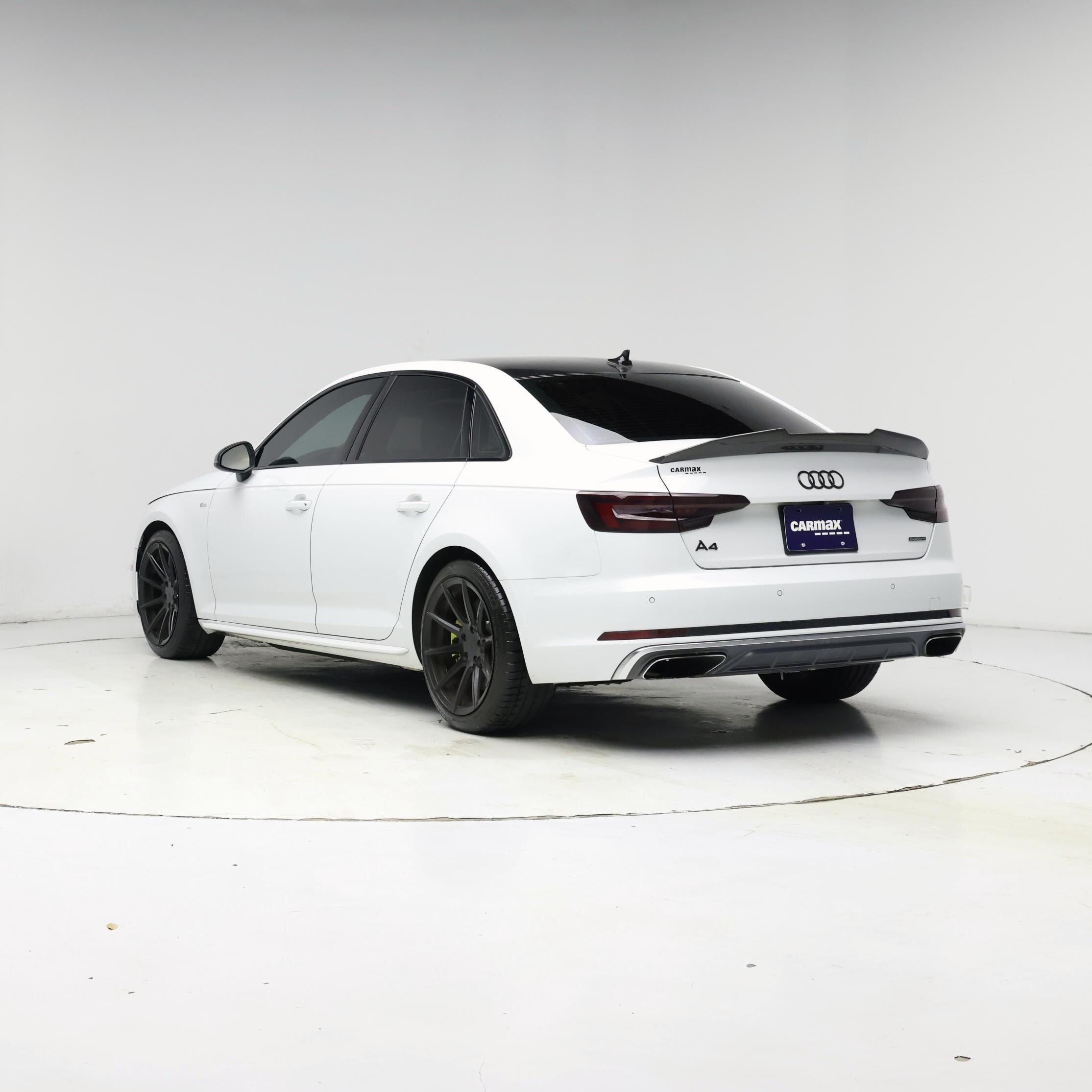 Thumbnail: 2019 Audi A4 - 2