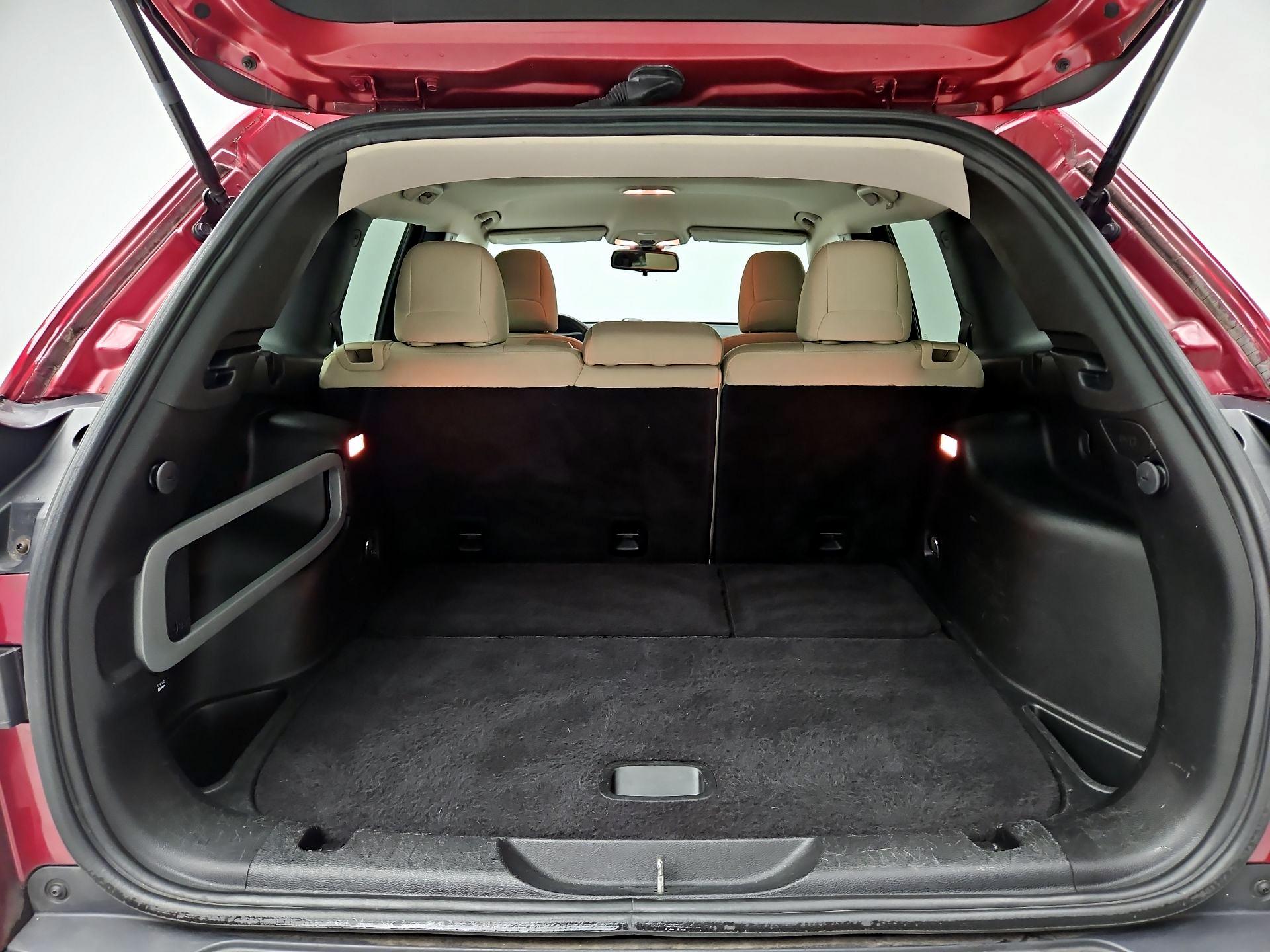 Thumbnail: 2015 Jeep Cherokee - 20