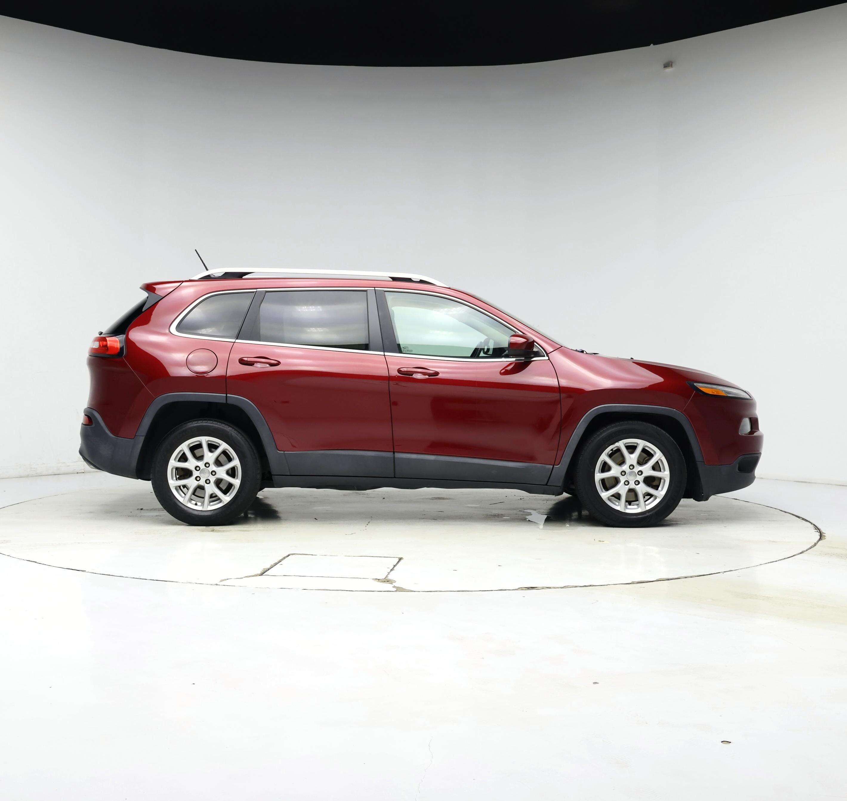 Thumbnail: 2015 Jeep Cherokee - 7