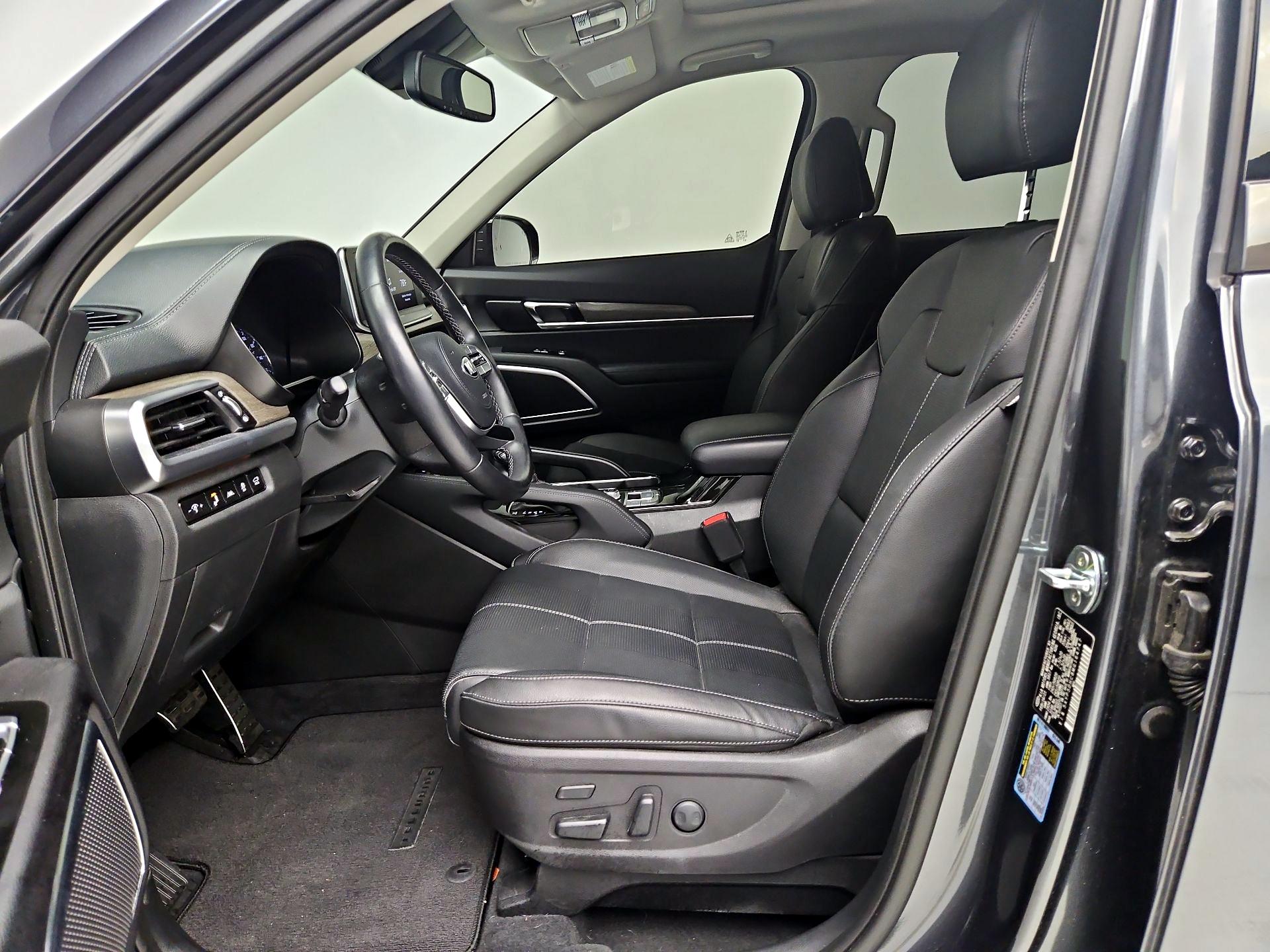 Thumbnail: 2021 Kia Telluride - 11