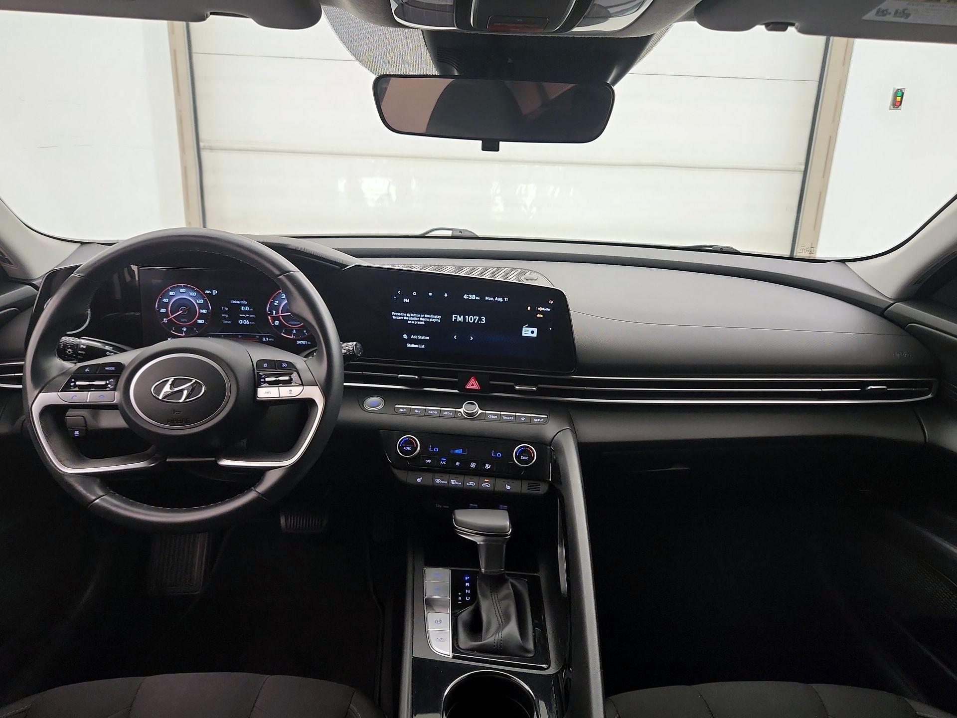 Thumbnail: 2023 Hyundai Elantra - 9
