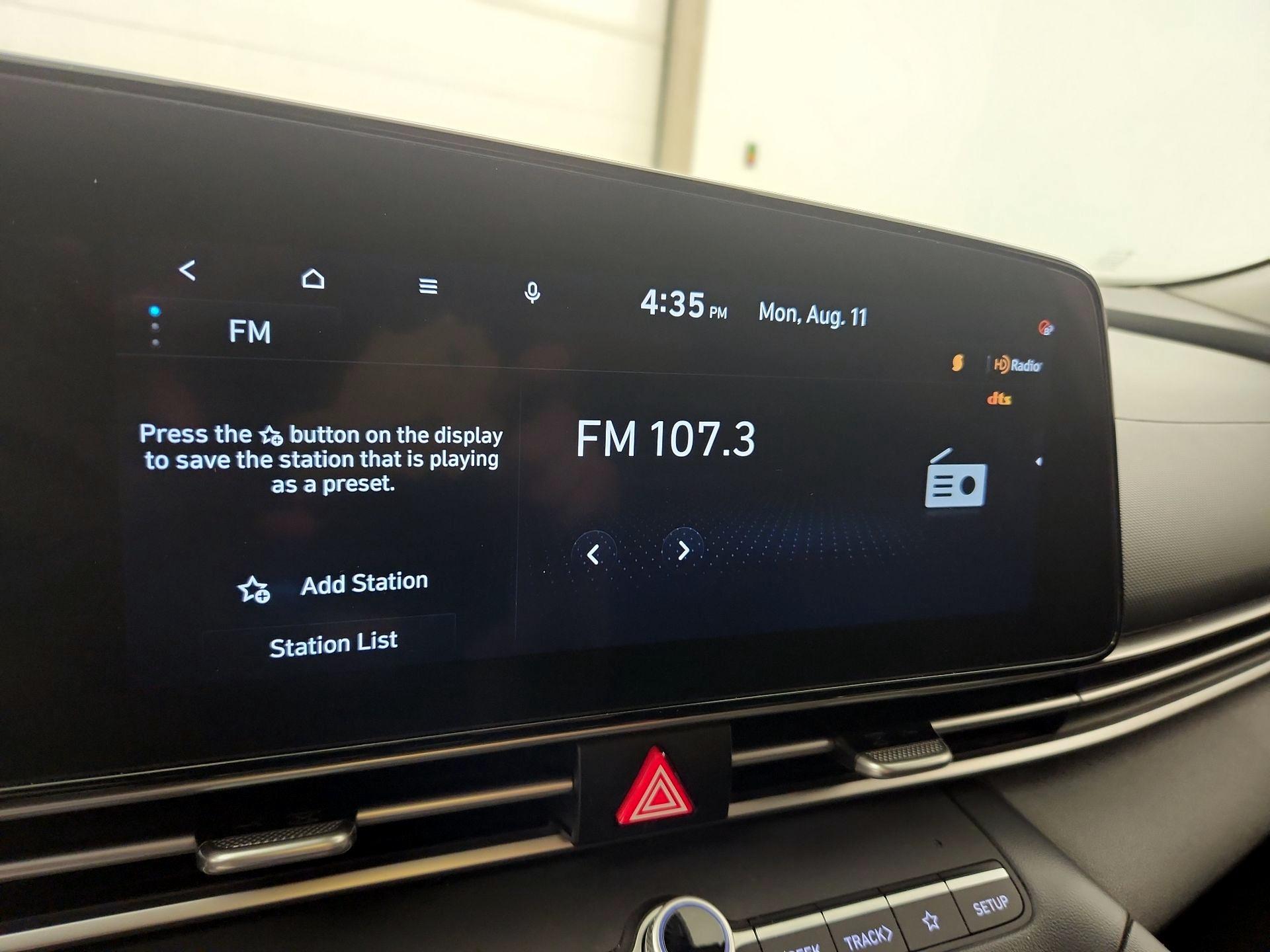 Thumbnail: 2023 Hyundai Elantra - 16