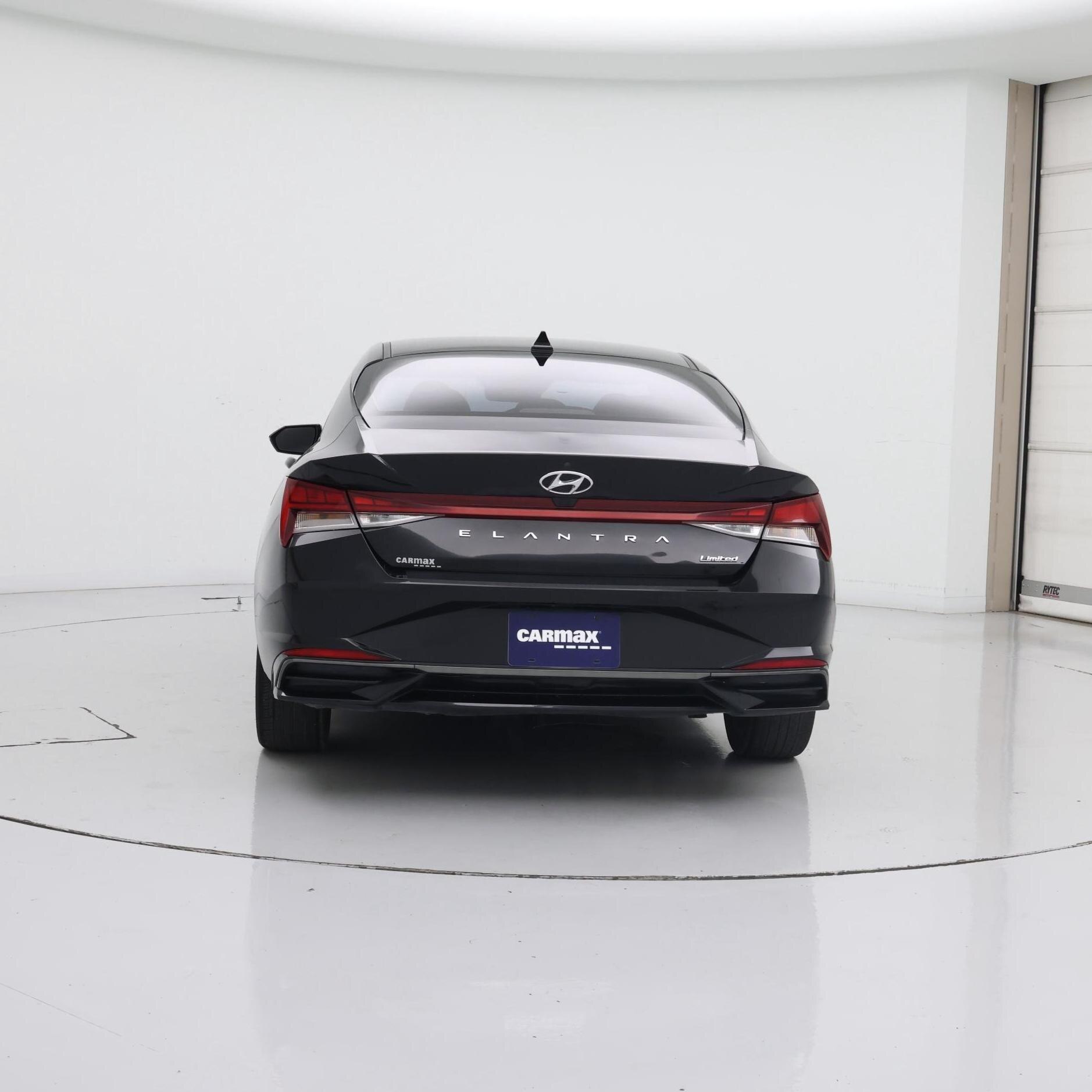 Thumbnail: 2023 Hyundai Elantra - 6