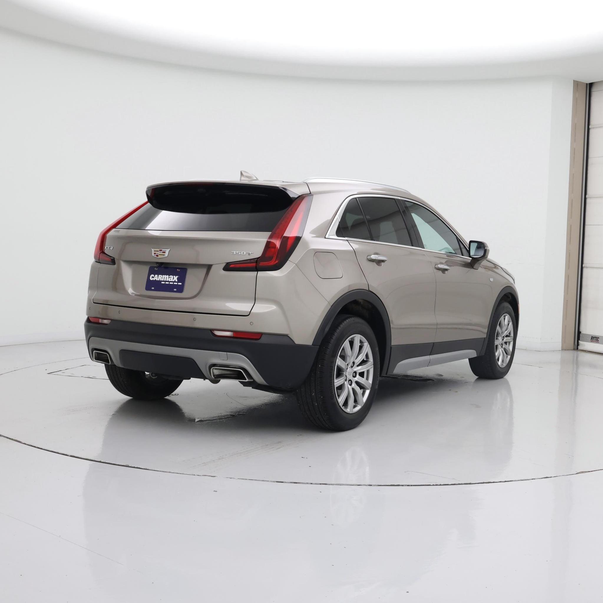 Thumbnail: 2023 Cadillac XT4 - 8