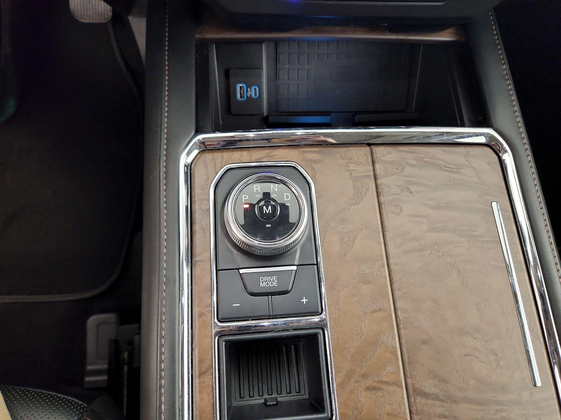 Thumbnail: 2020 Ford Expedition - 18