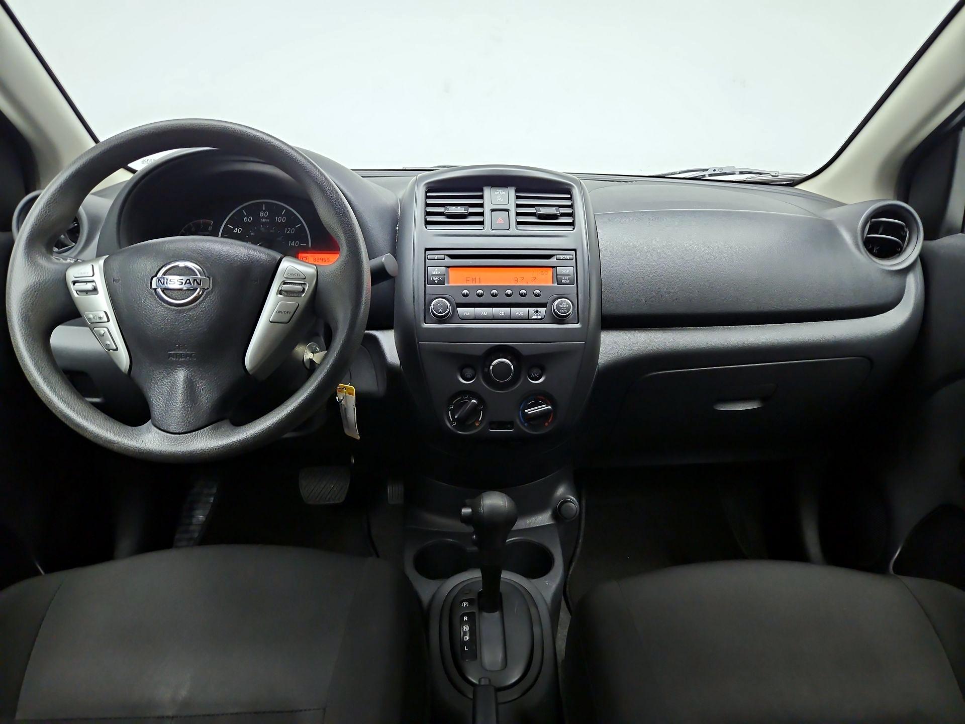 Thumbnail: 2017 Nissan Versa - 9