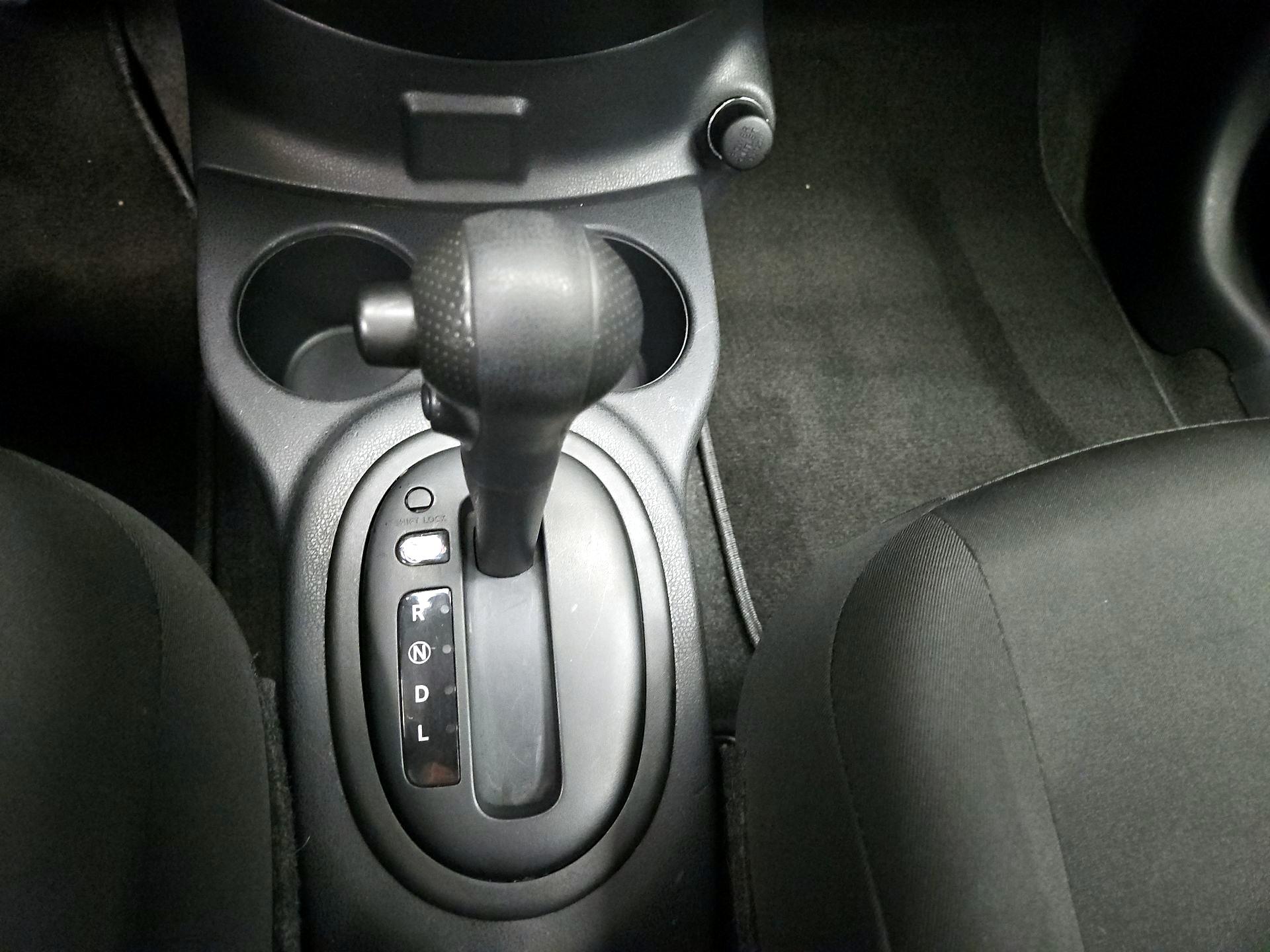 Thumbnail: 2017 Nissan Versa - 16