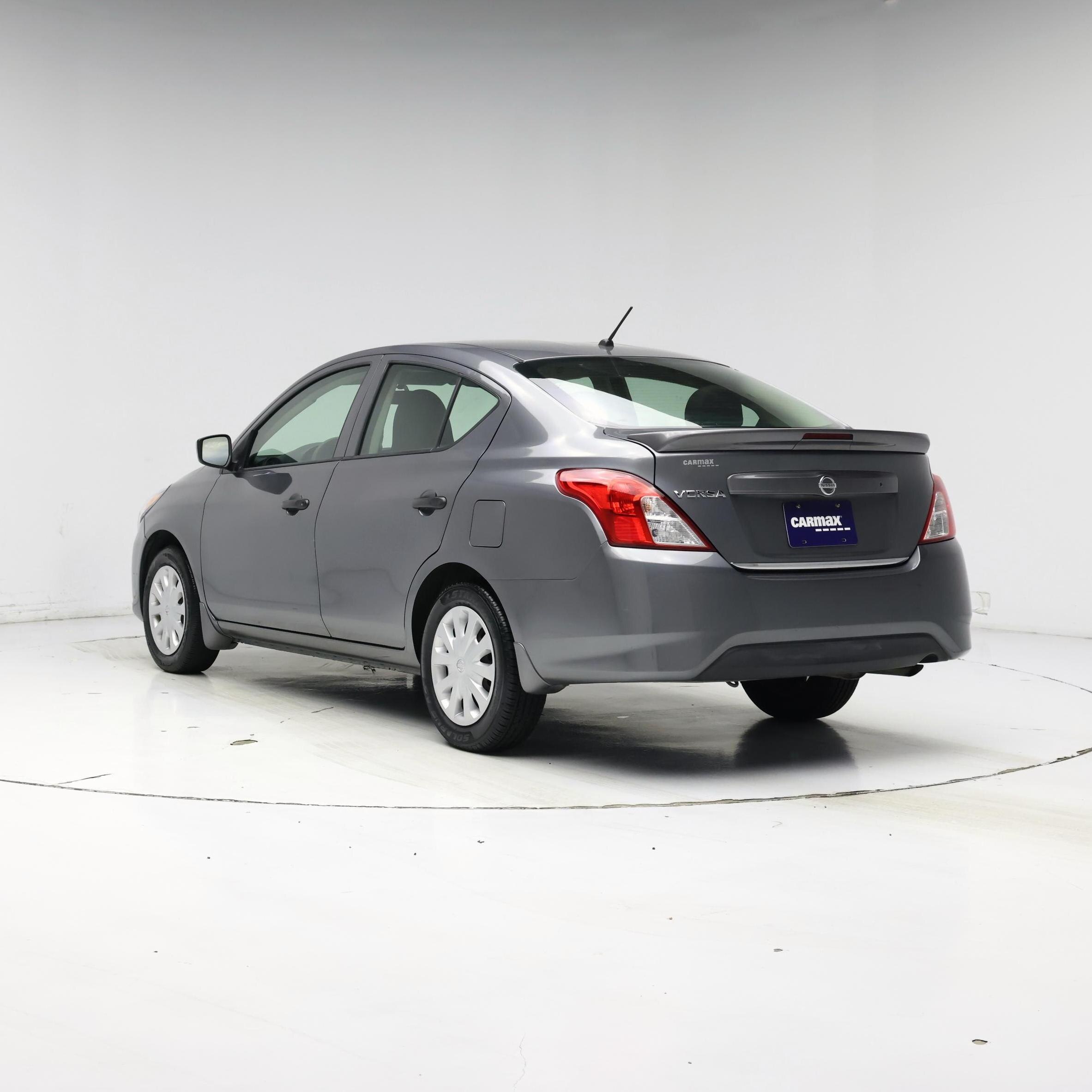 Thumbnail: 2017 Nissan Versa - 2