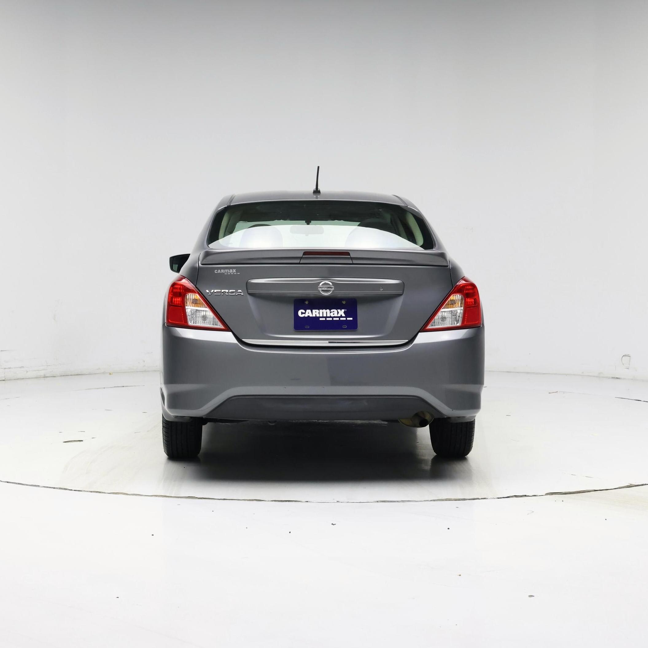 Thumbnail: 2017 Nissan Versa - 6