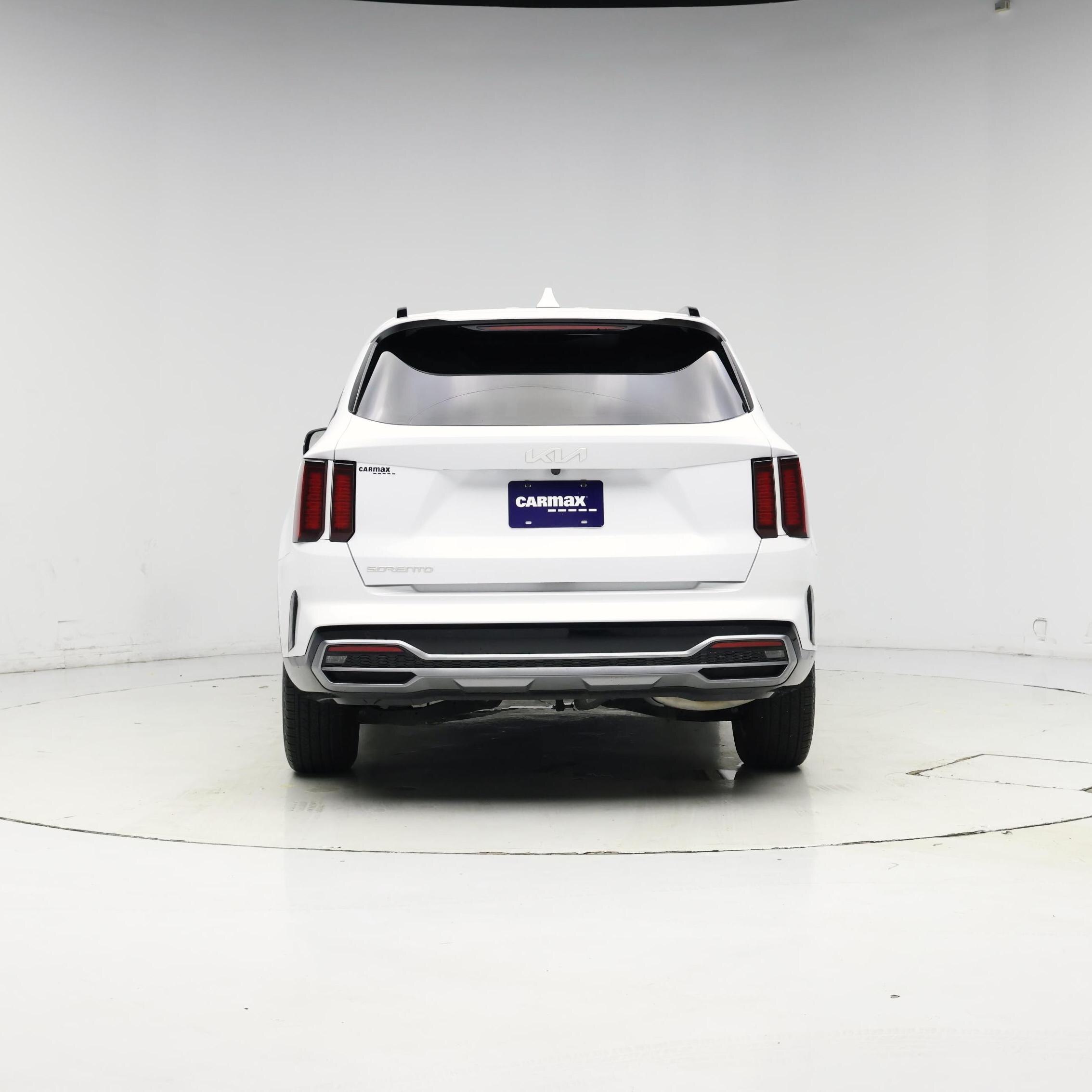 Thumbnail: 2023 Kia Sorento - 6