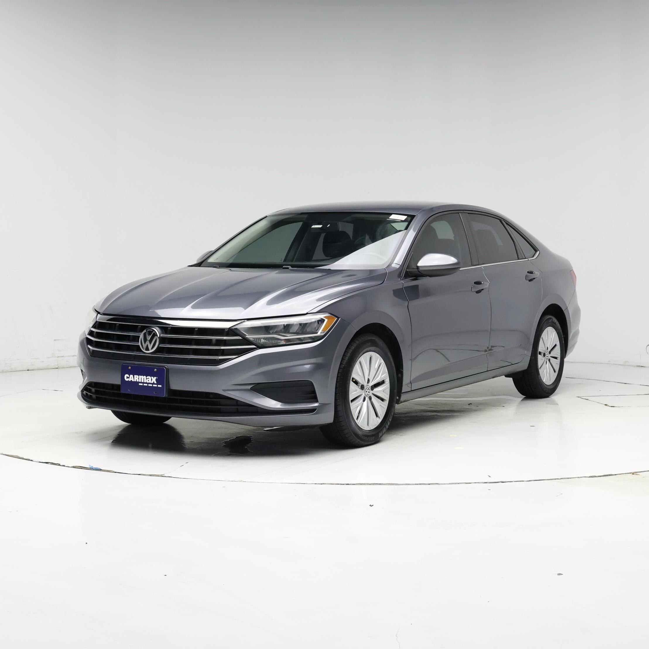Thumbnail: 2019 Volkswagen Jetta - 4