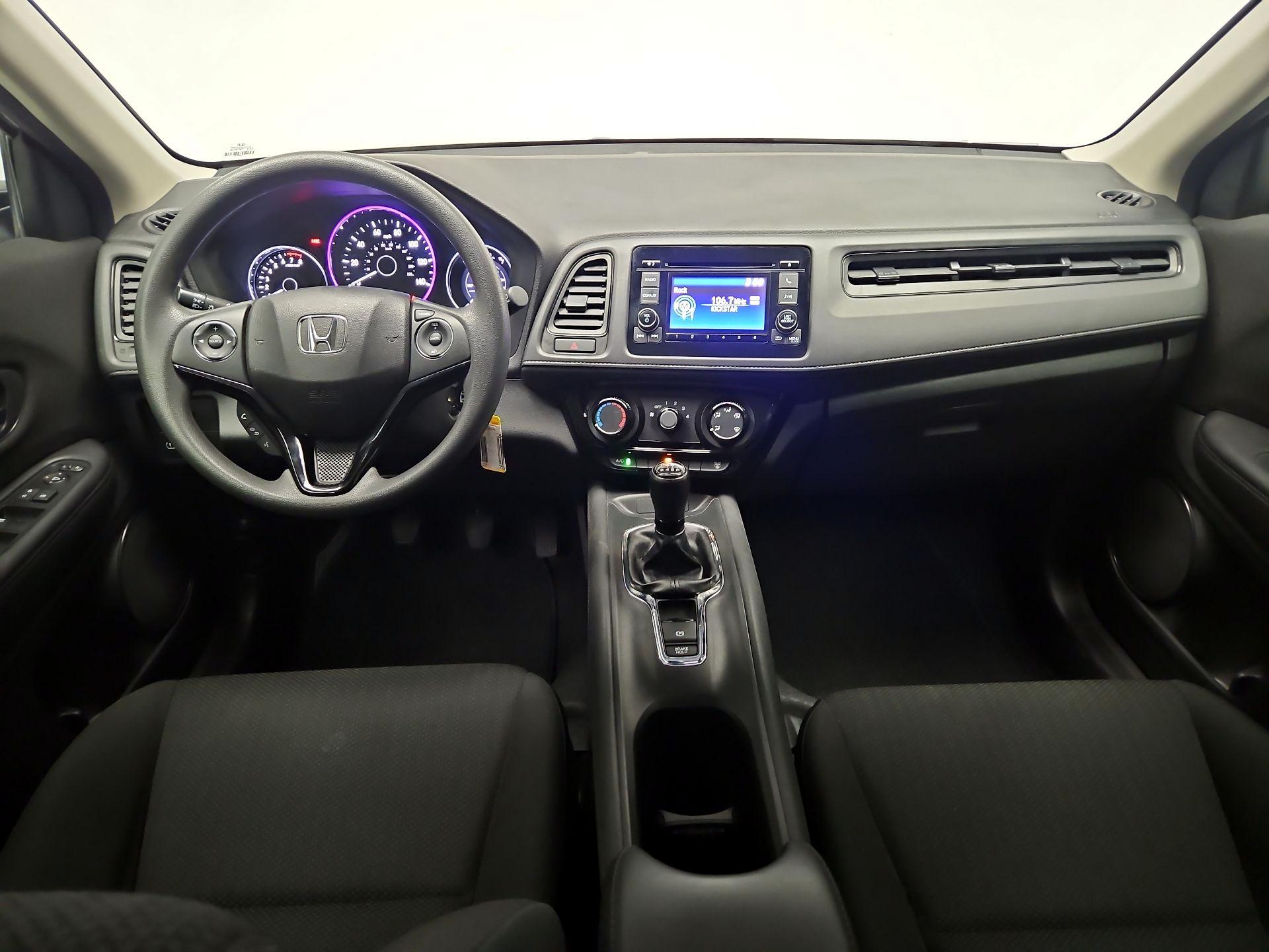 Thumbnail: 2017 Honda HR-V - 9